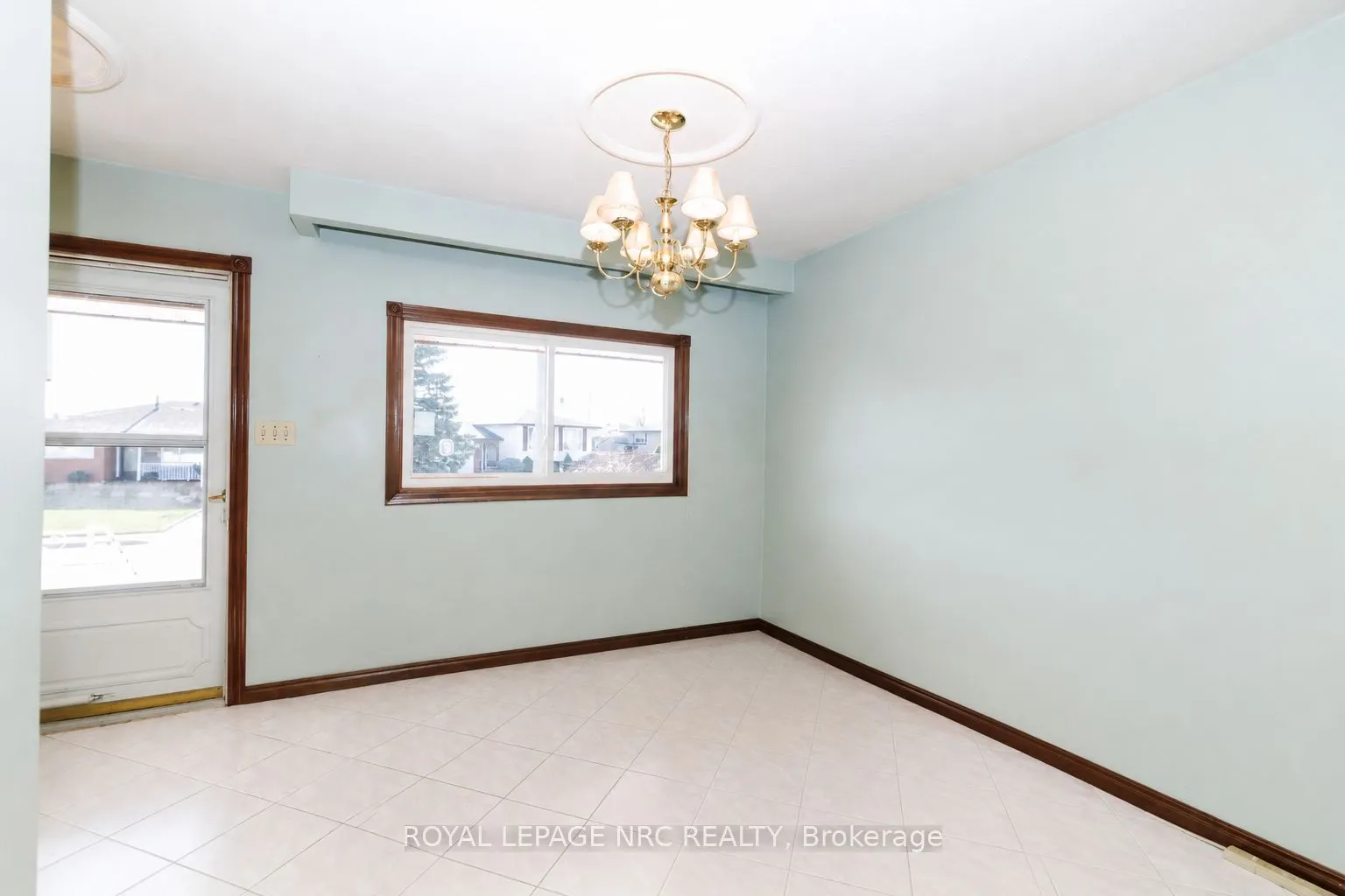 38 Rivercrest Road