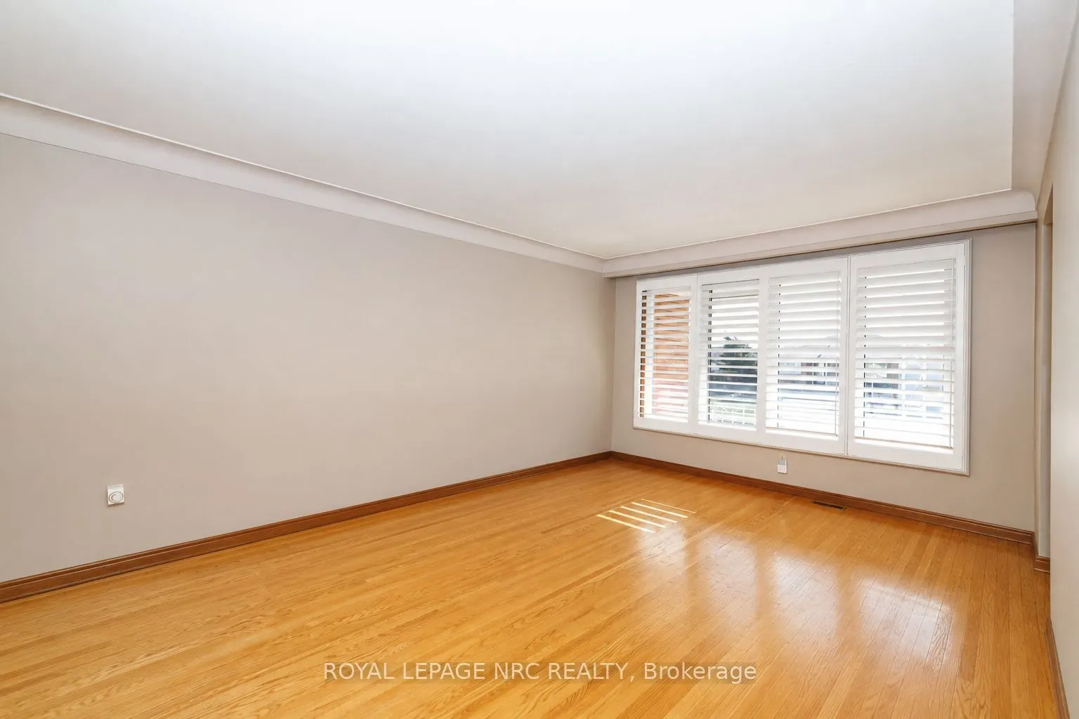 38 Rivercrest Road