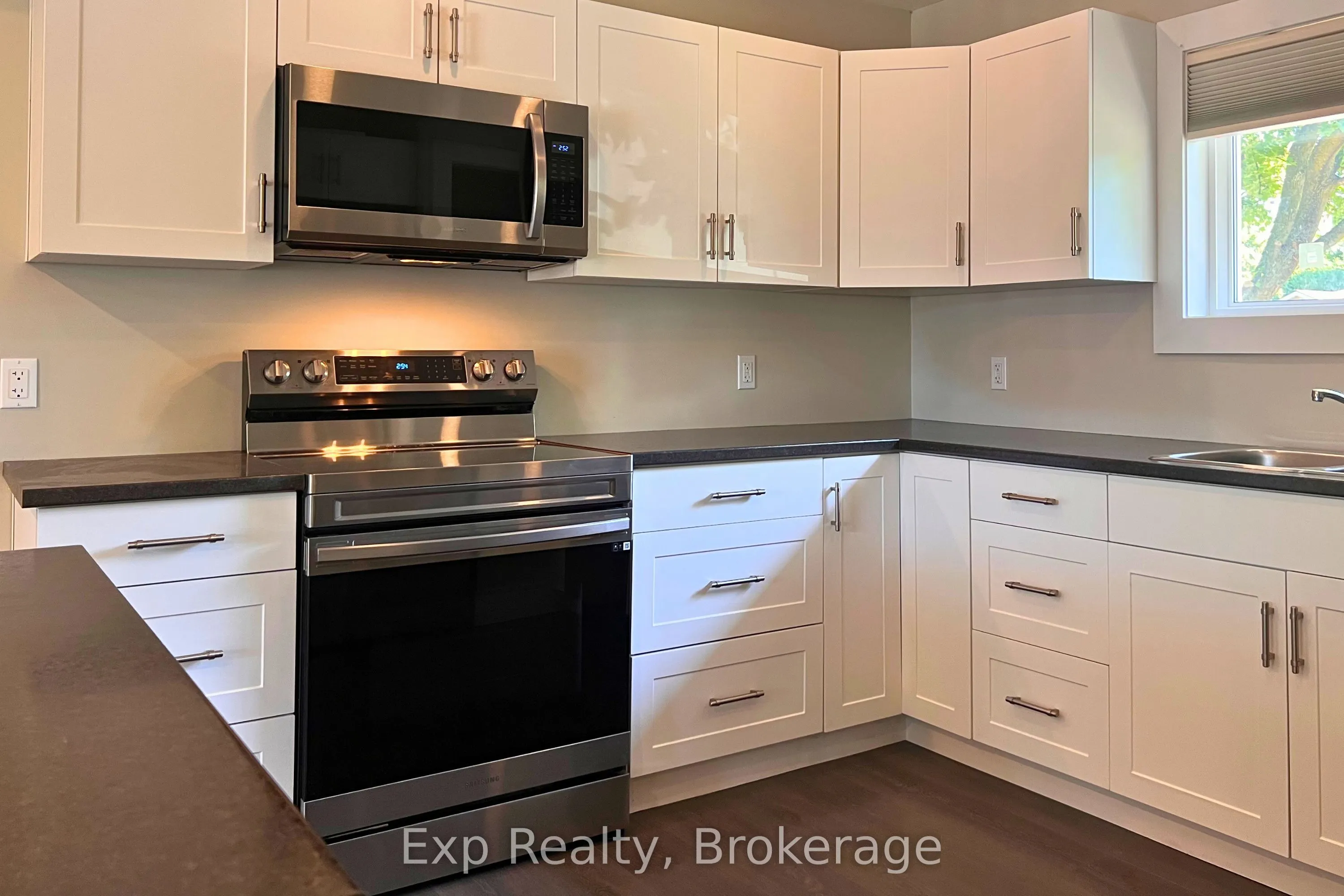 20 Munro Avenue #UNIT B