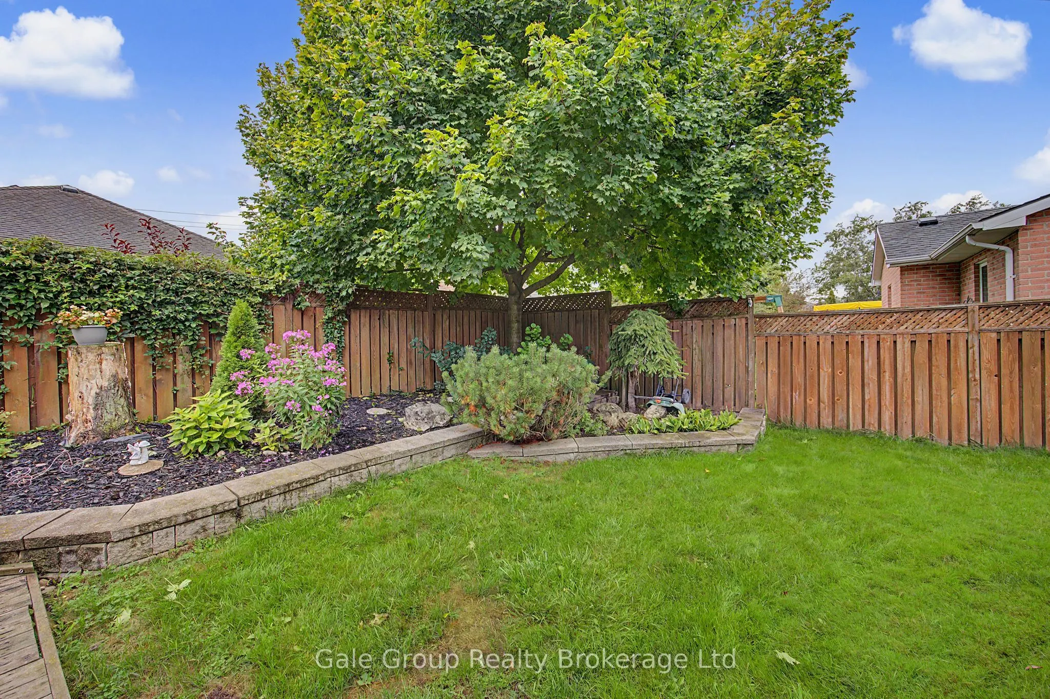 15 Ortona Street