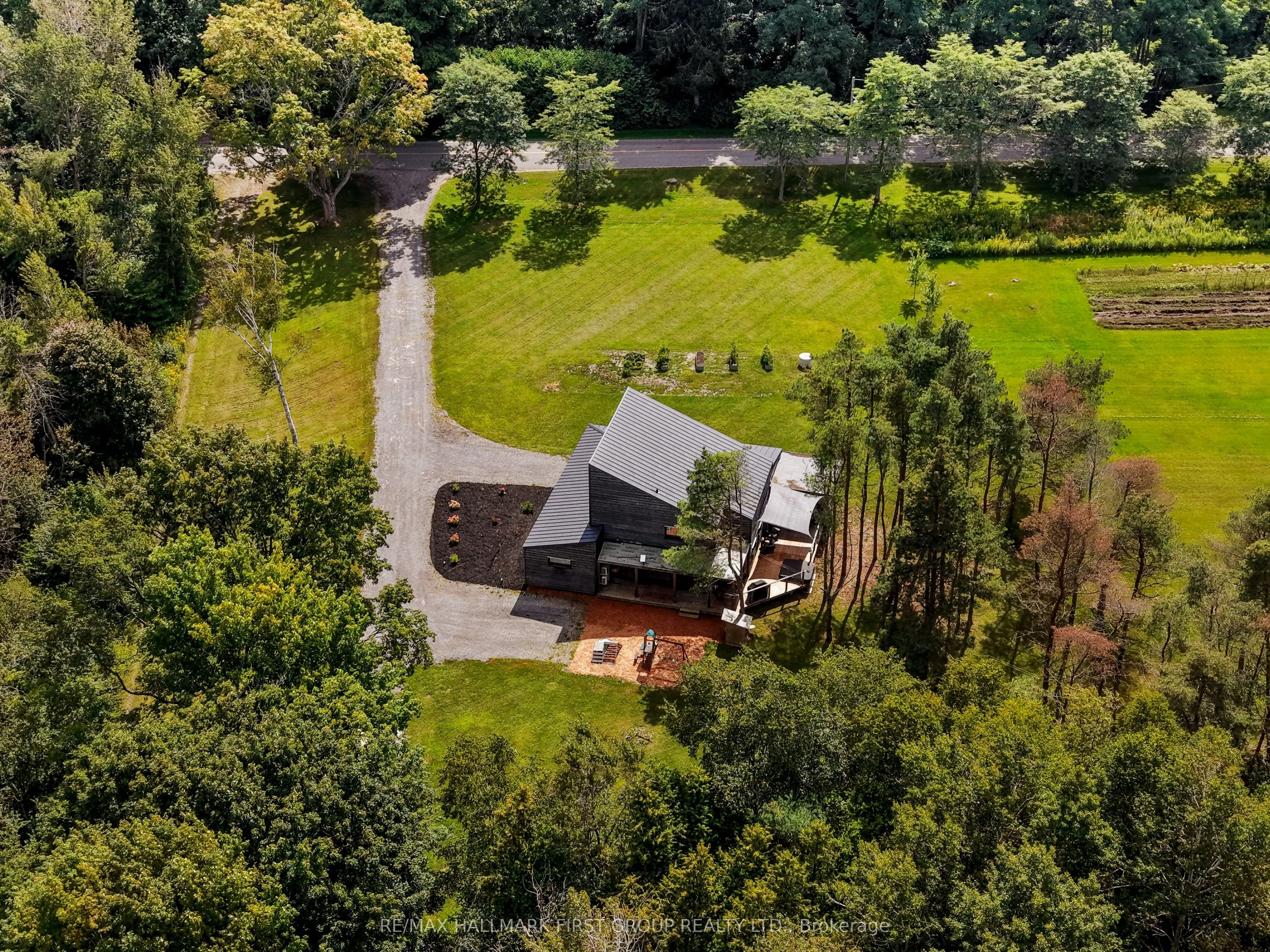230 Lakeport Road