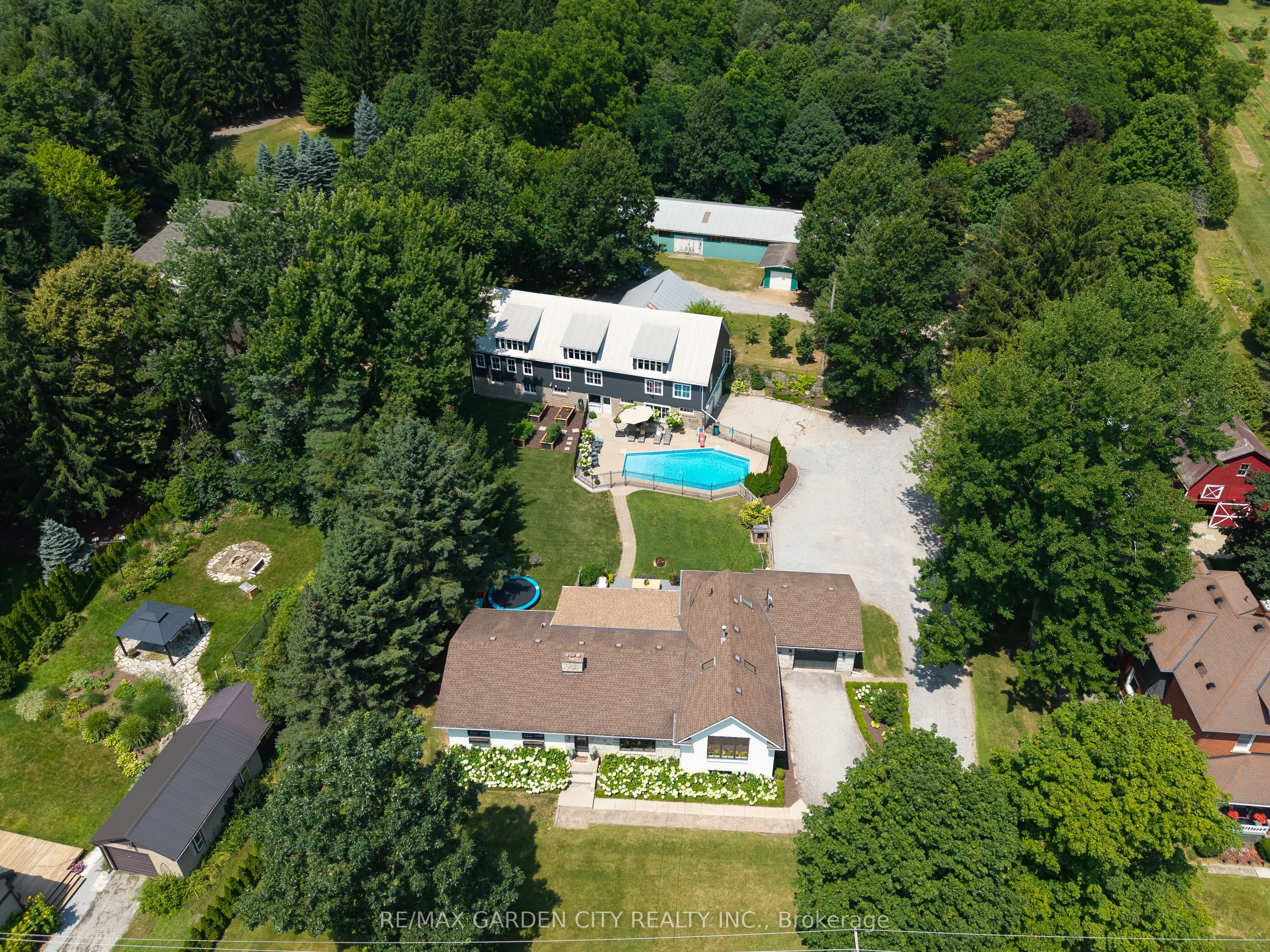 377 Canboro Road