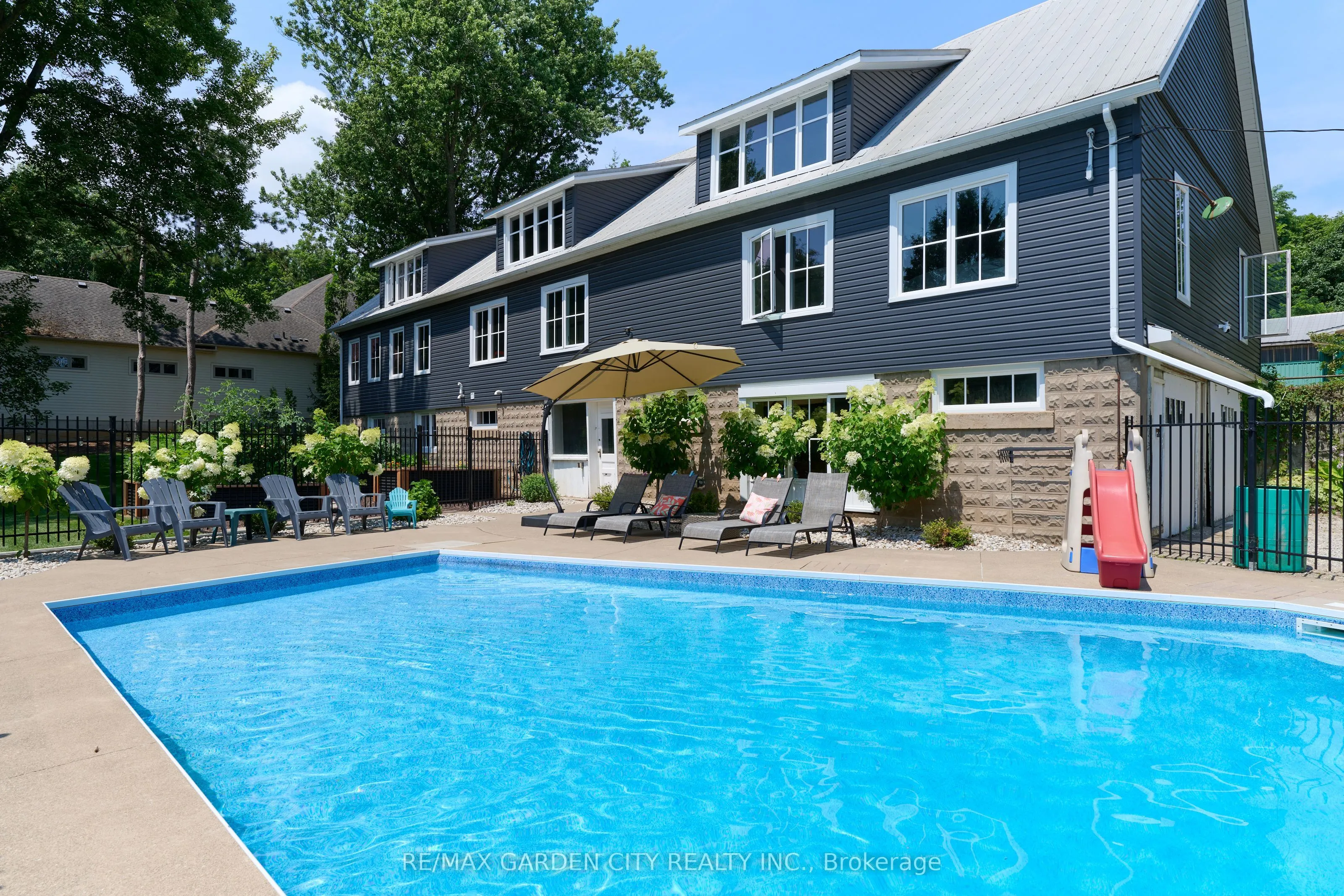377 Canboro Road