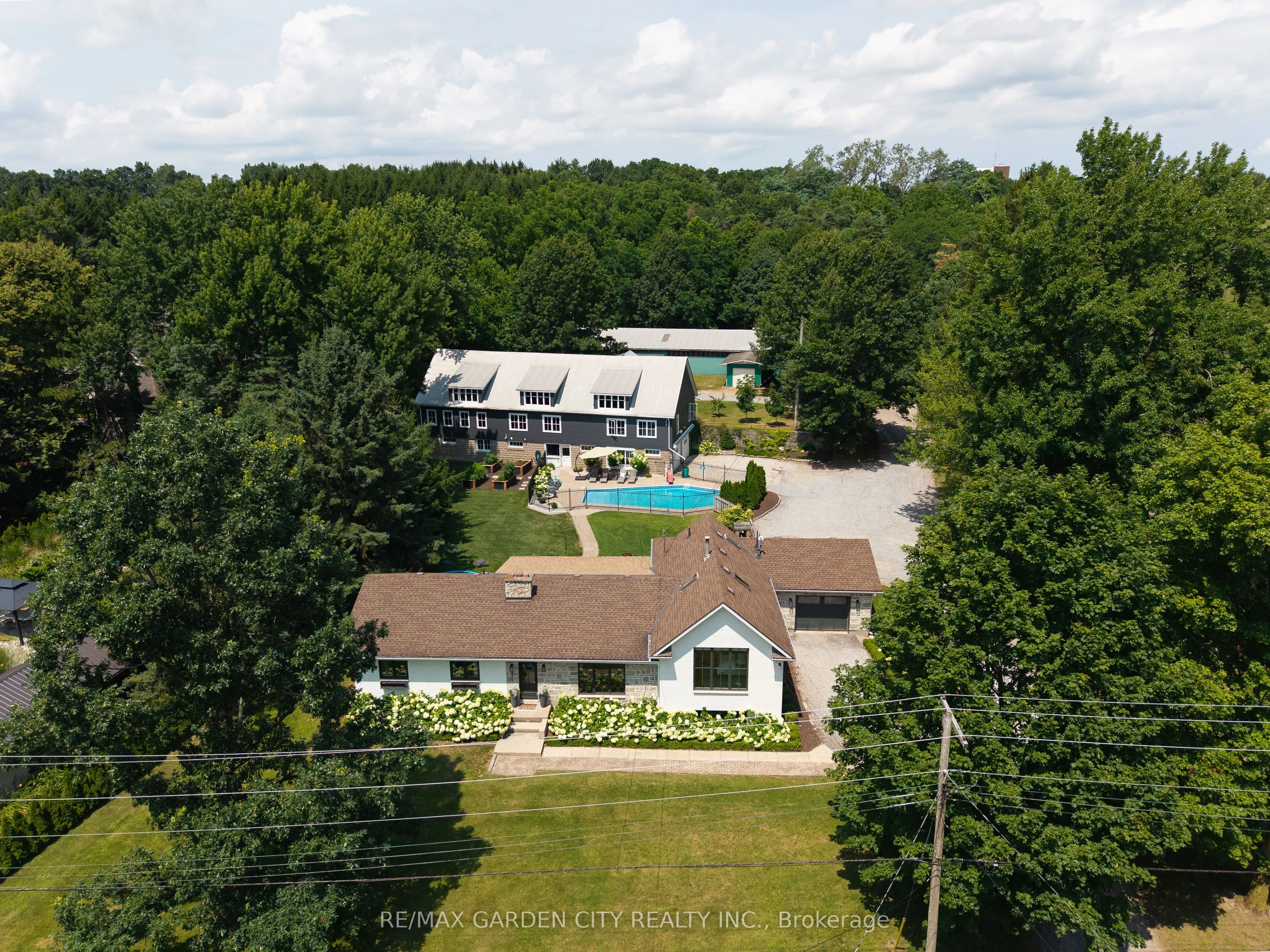 377 Canboro Road