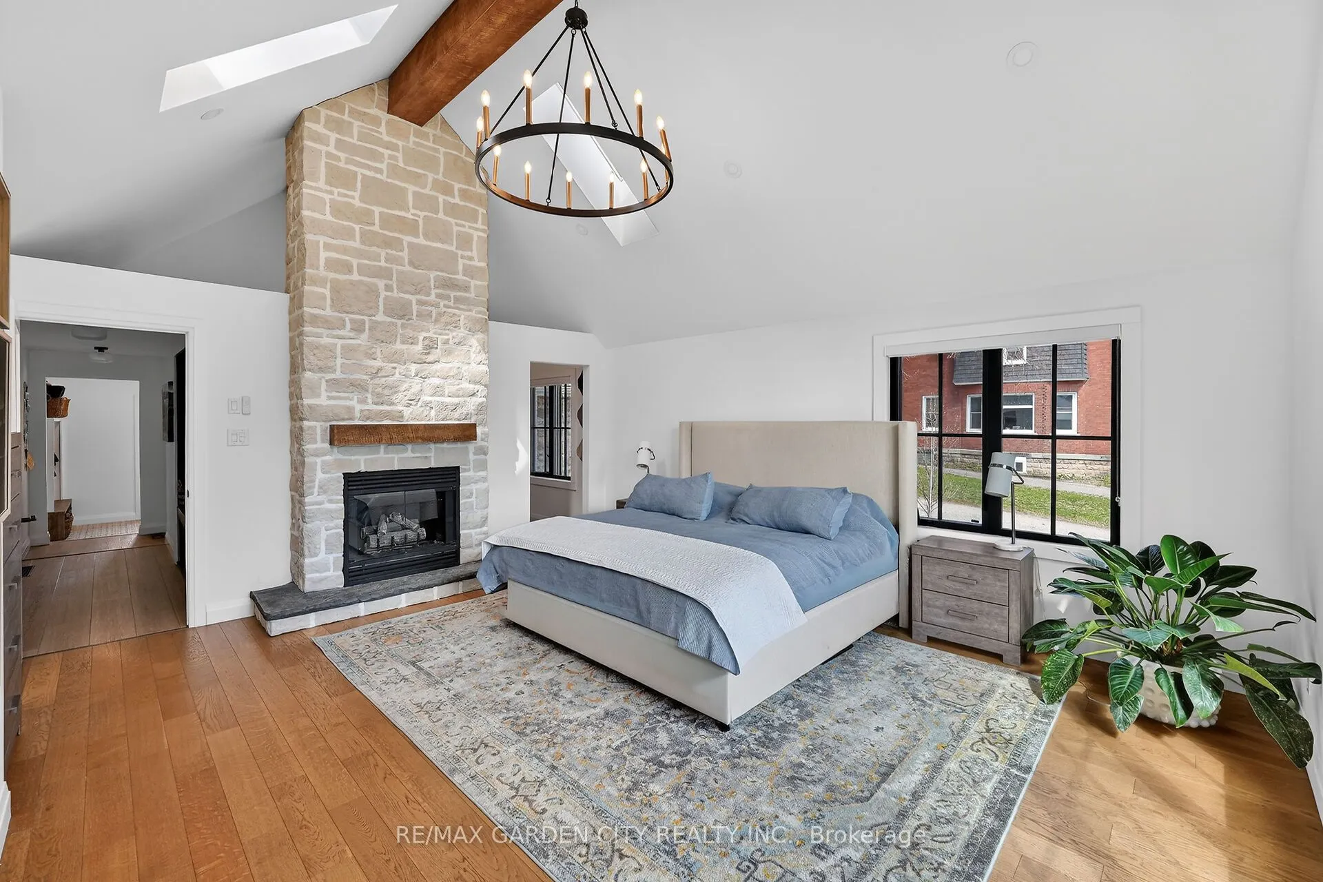 377 Canboro Road