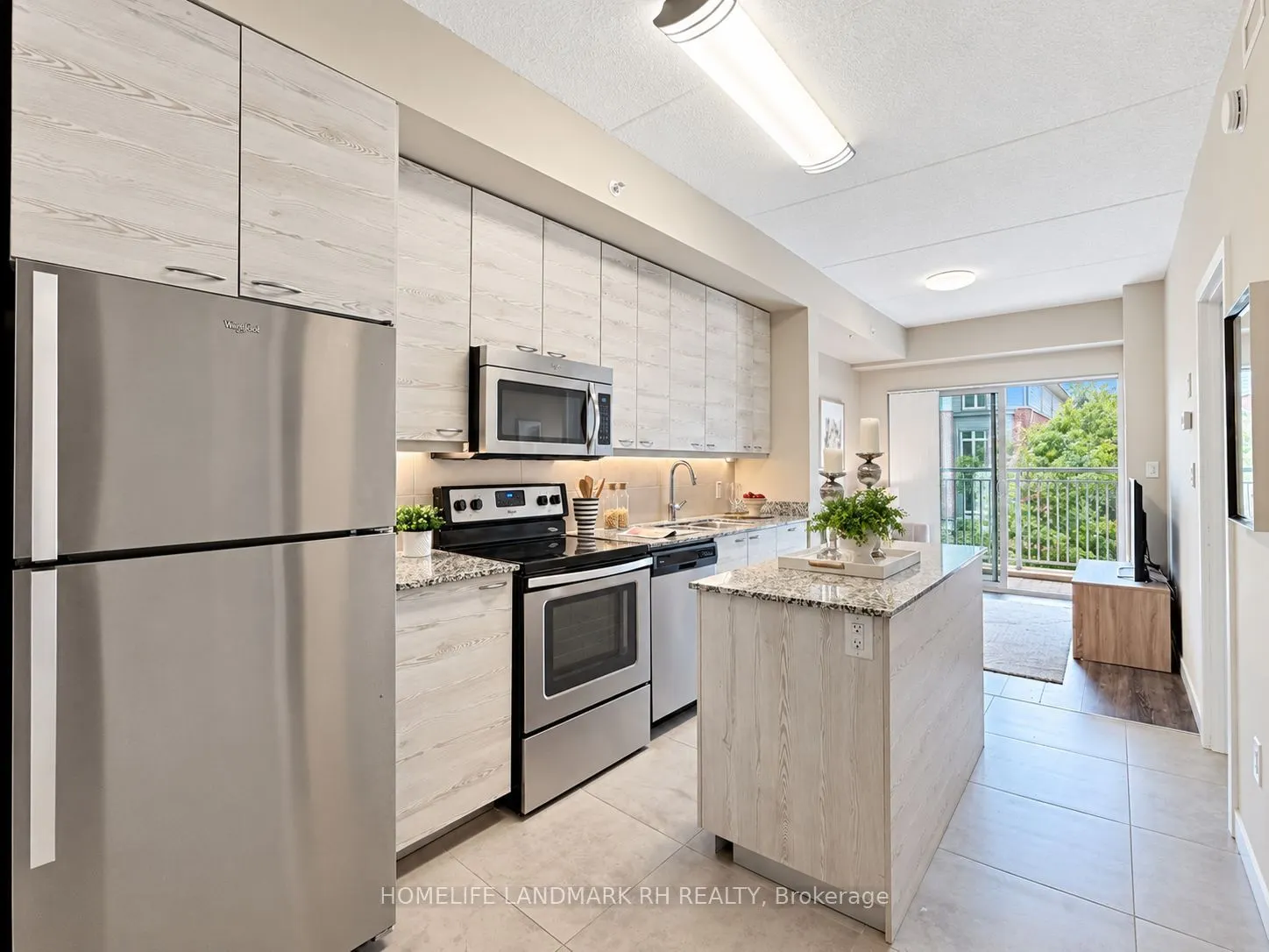 280 Lester Street #210