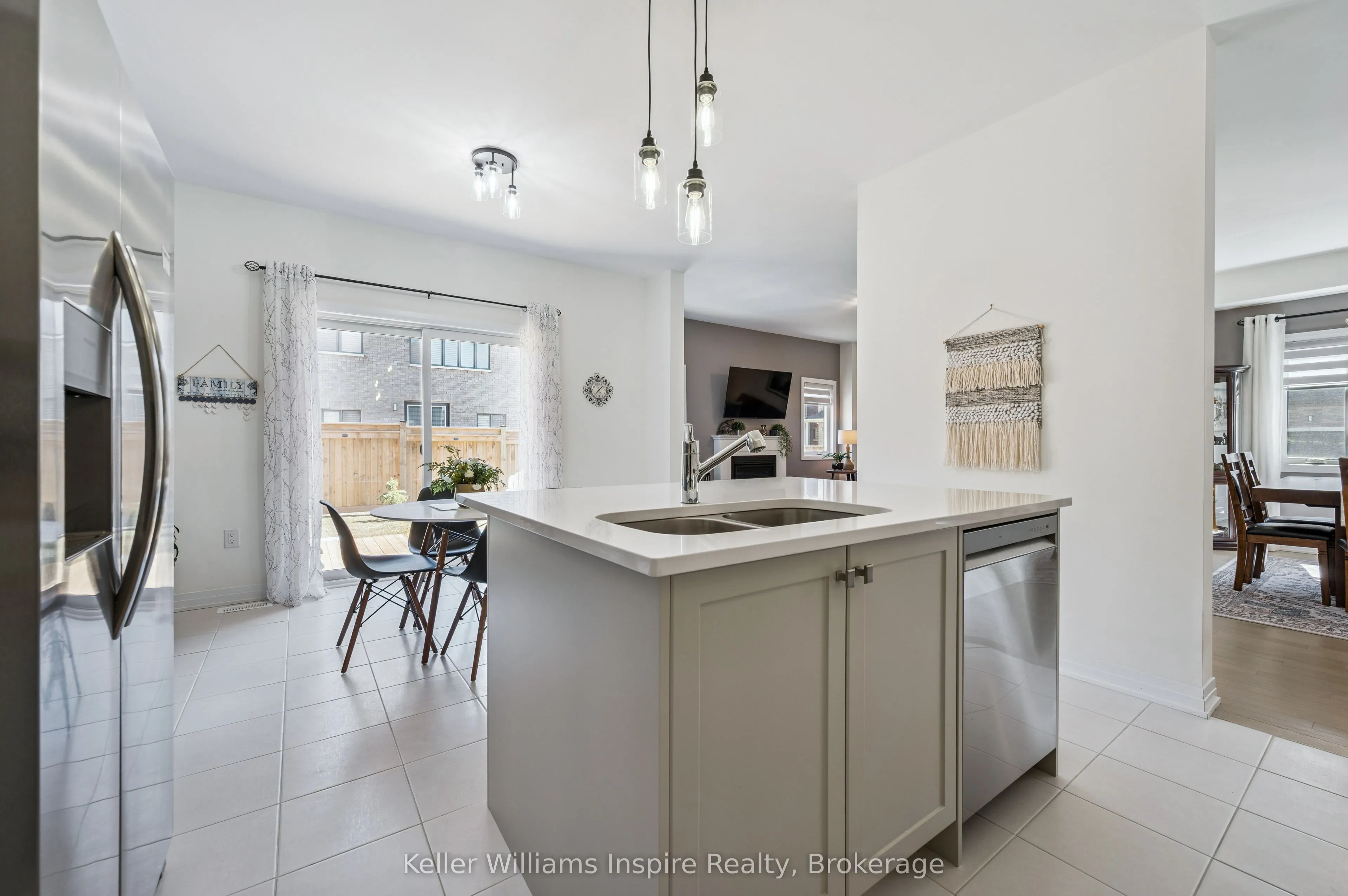 160 Raftis Street