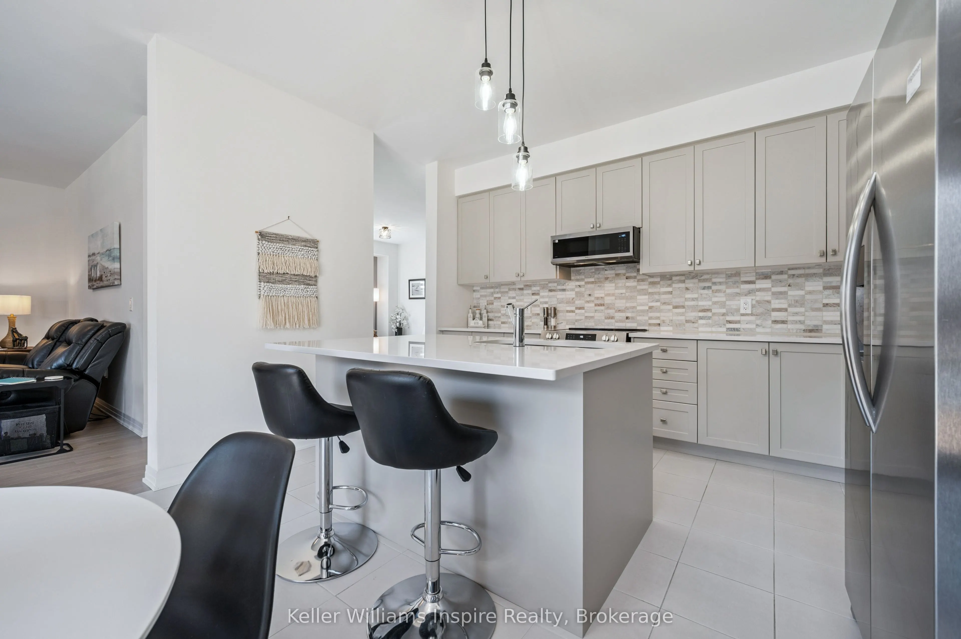 160 Raftis Street