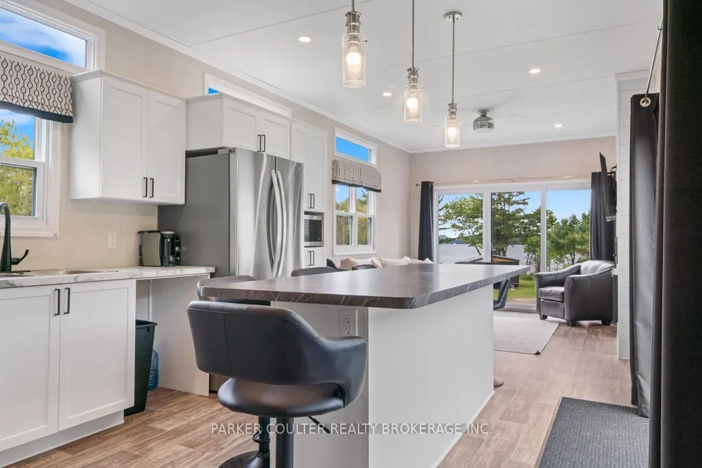 1366 Rosseau Lake Rd 2
