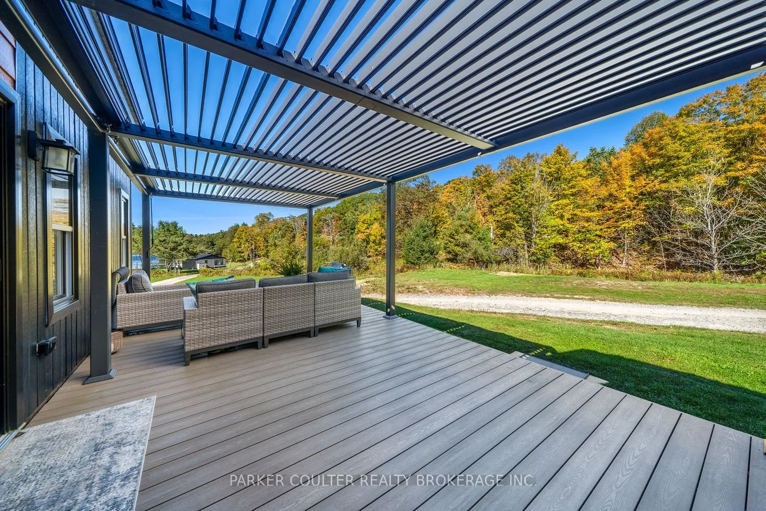 1366 Rosseau Lake Rd 2