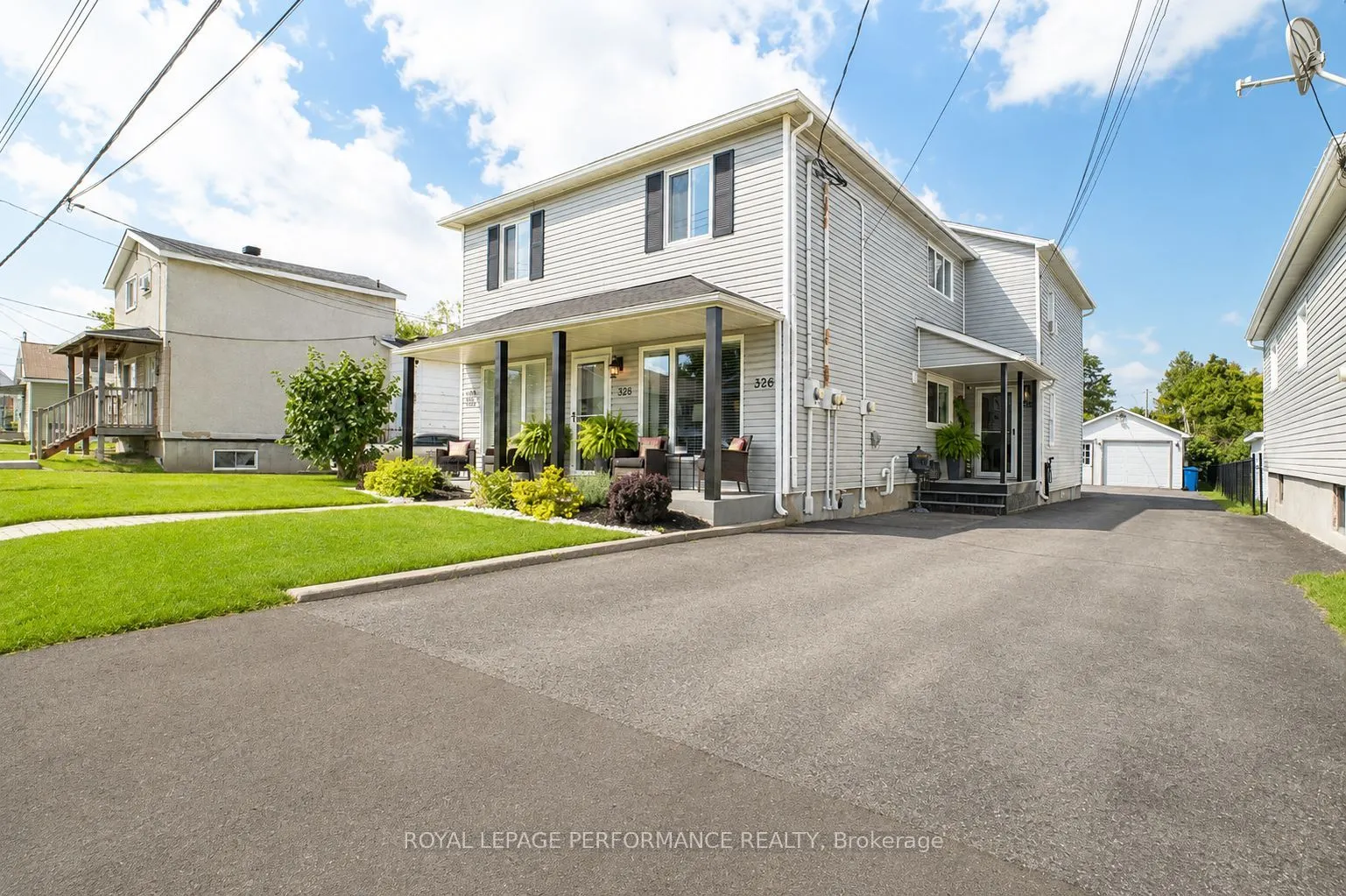 332 Catherine Street