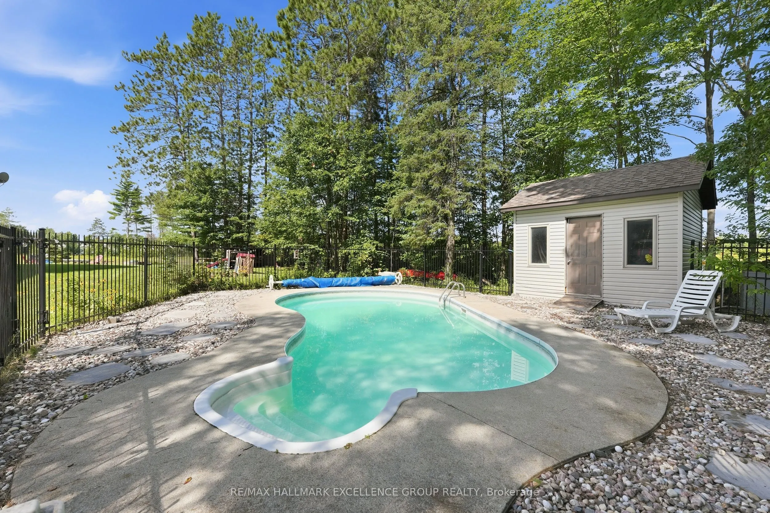 1363 Du Golf Road