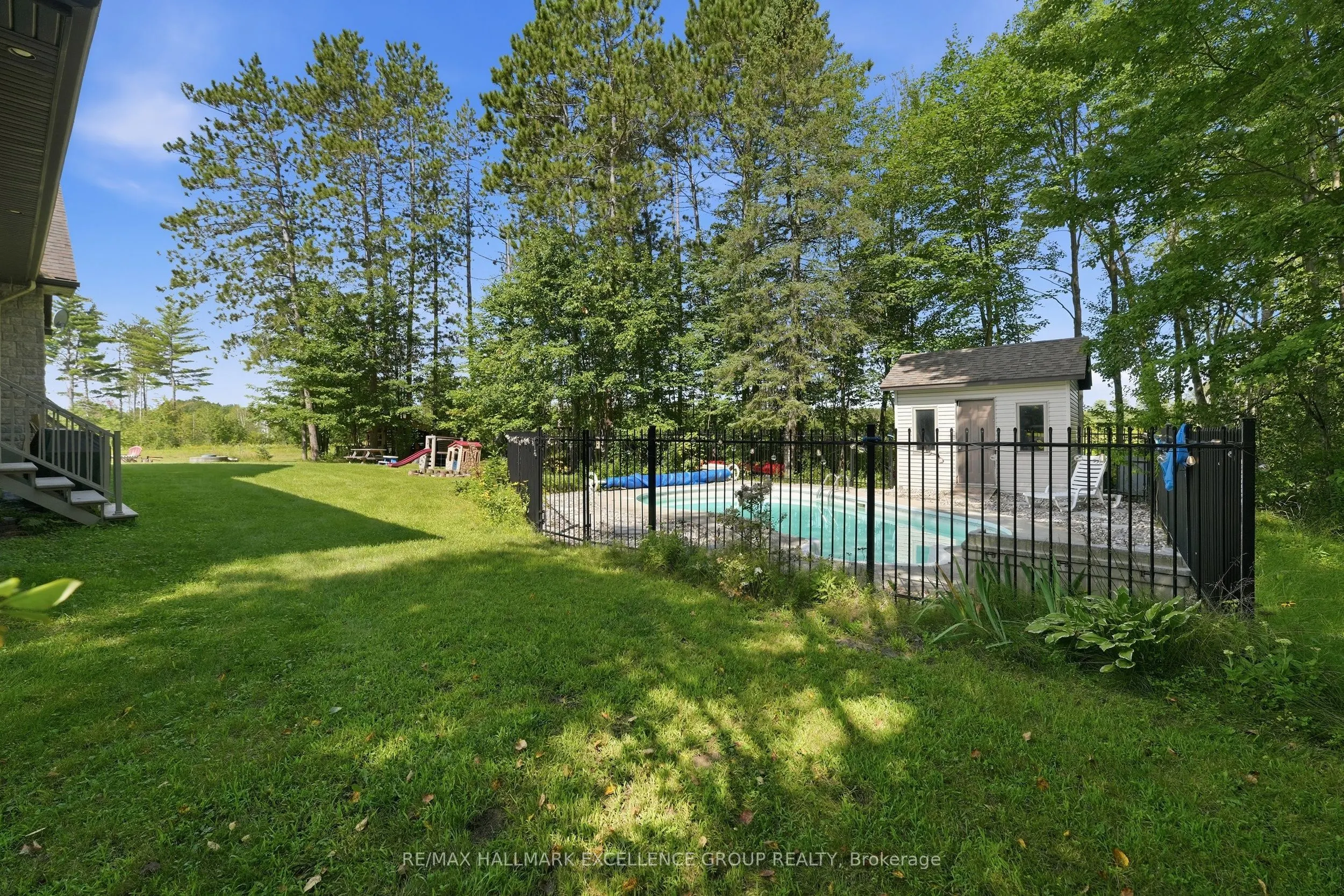1363 Du Golf Road