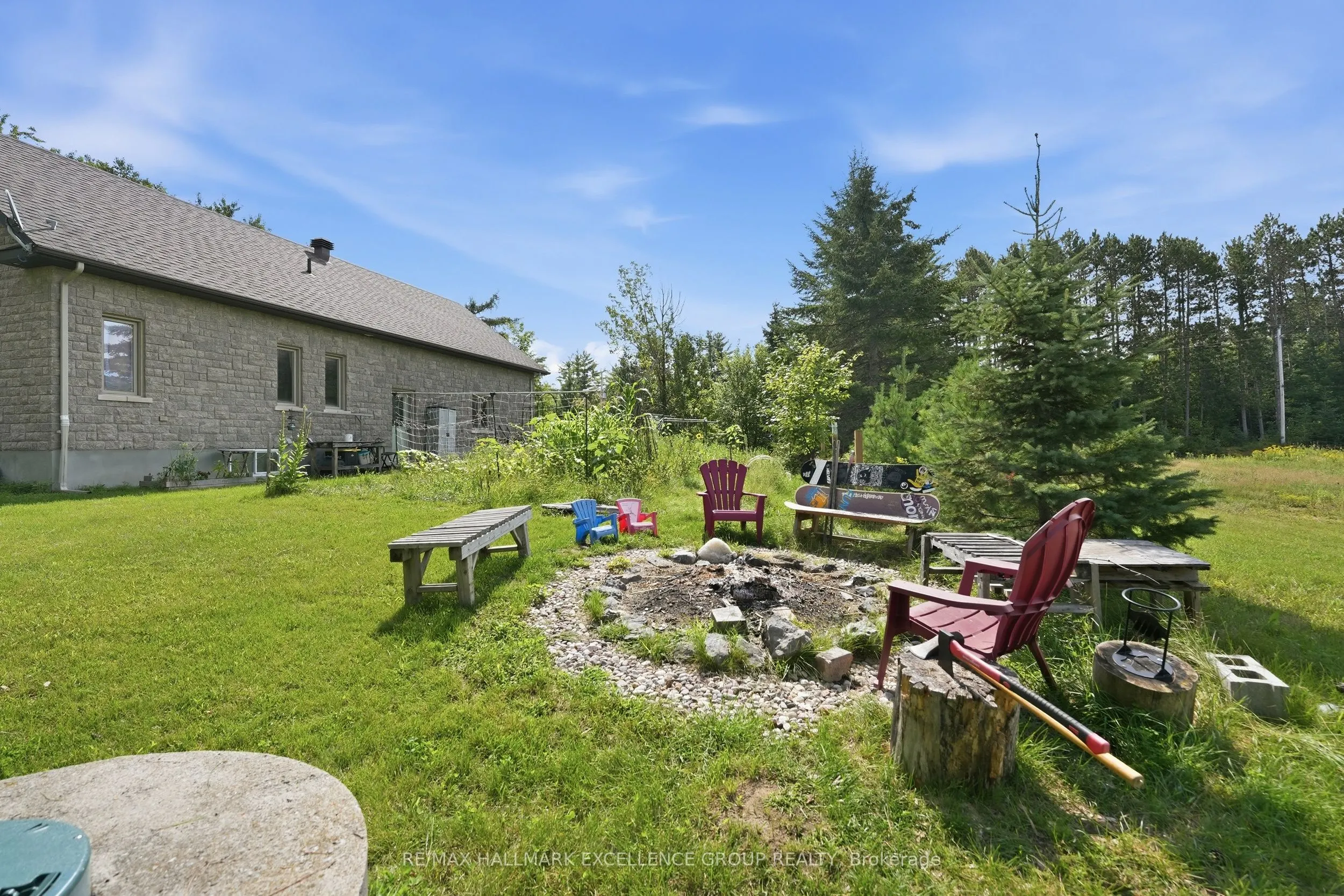 1363 Du Golf Road