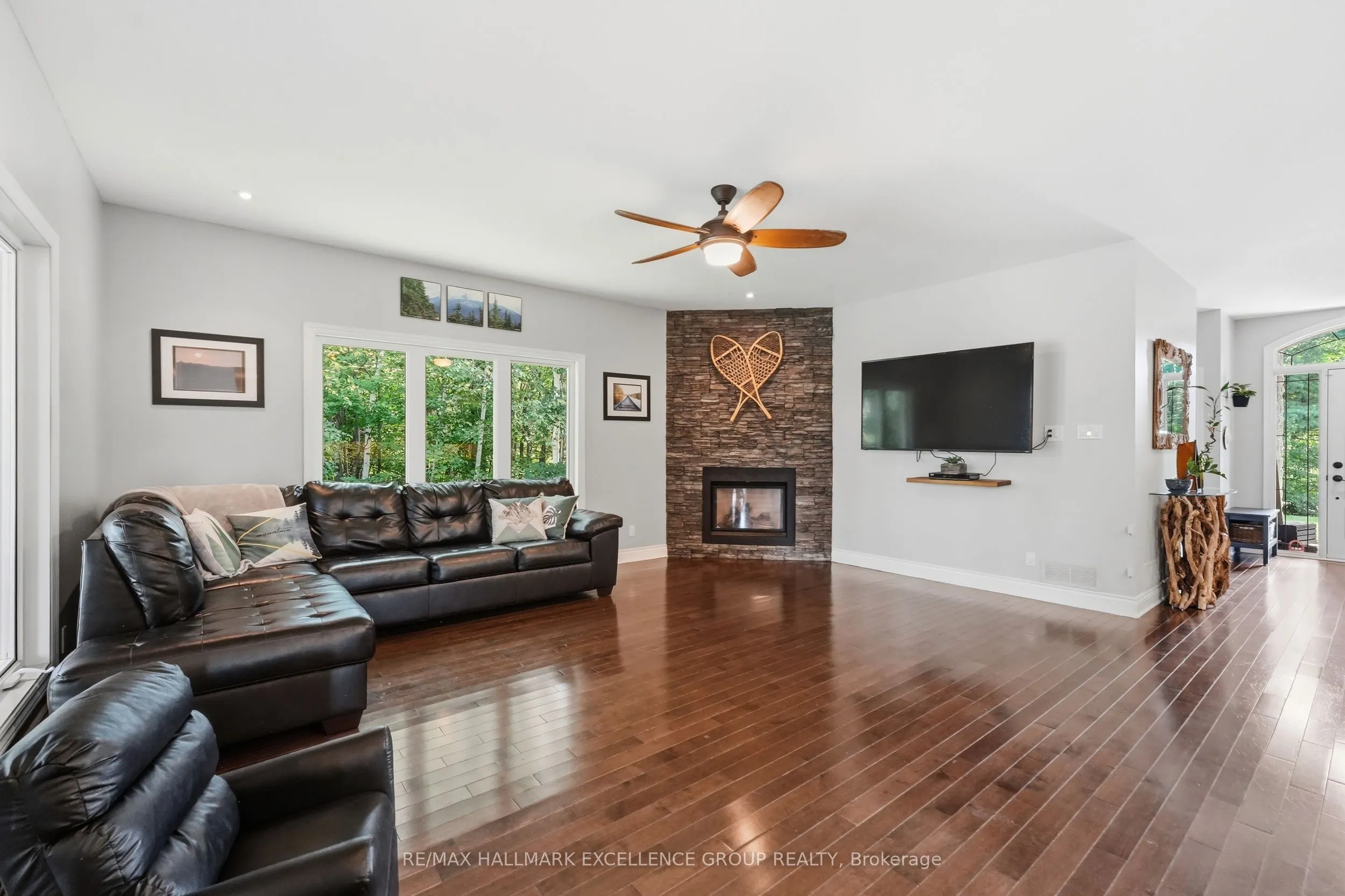 1363 Du Golf Road