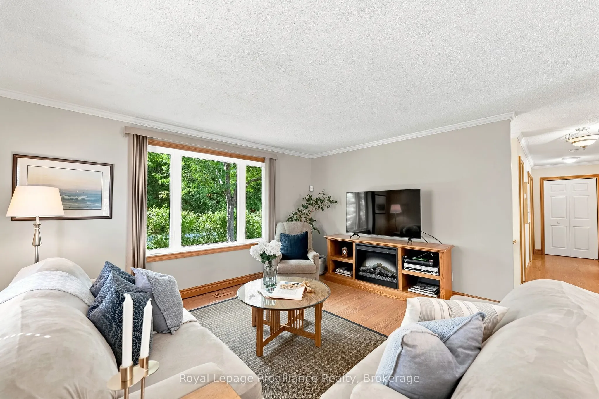 1528 Pinewood School Road
