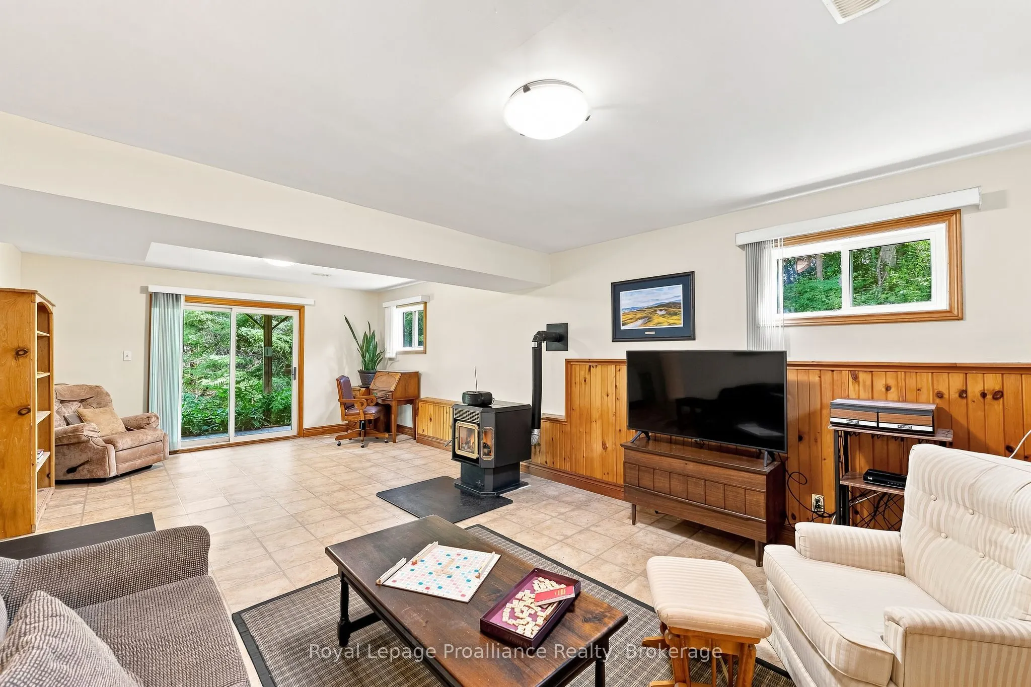 1528 Pinewood School Road