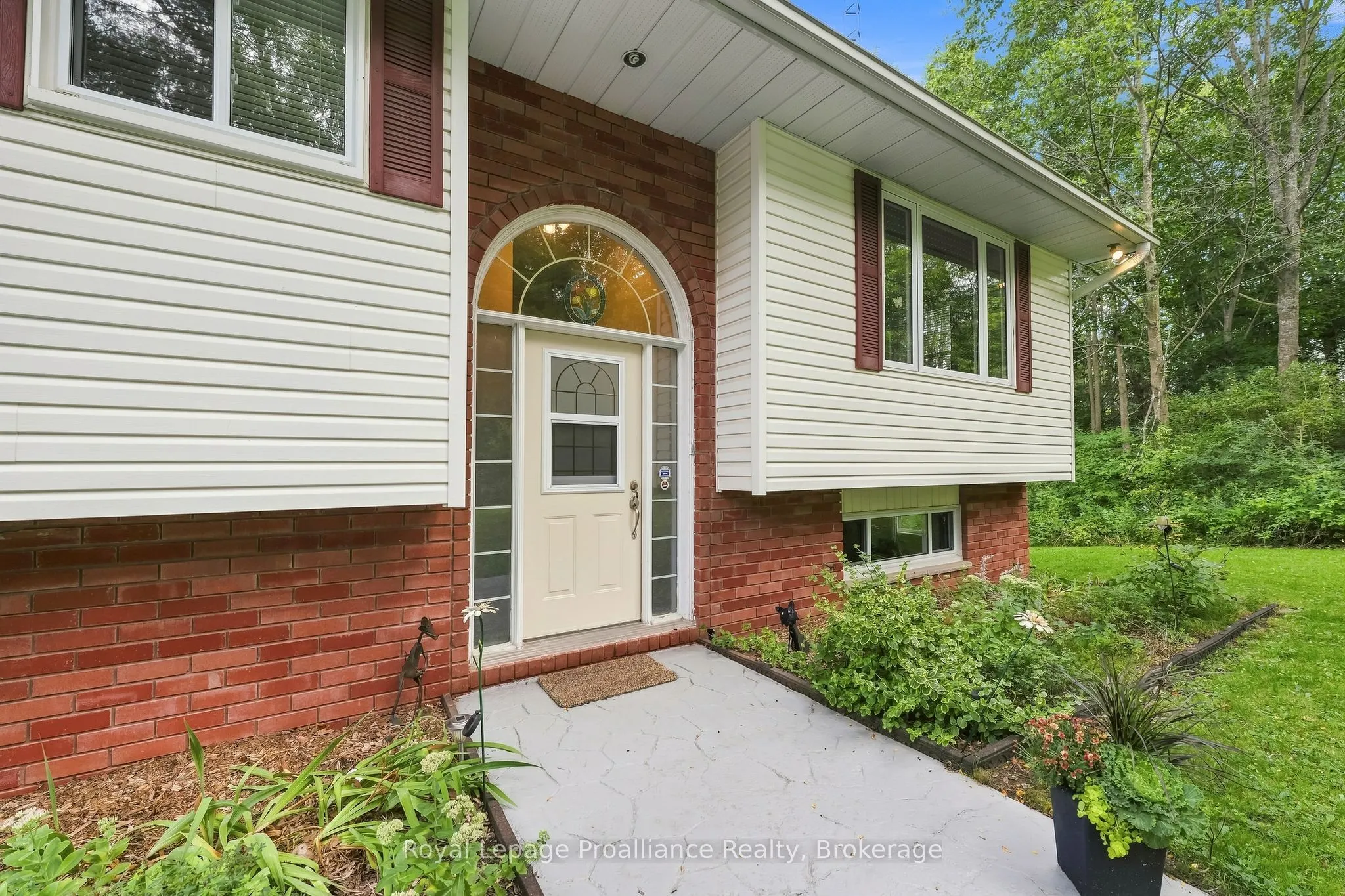 1528 Pinewood School Road