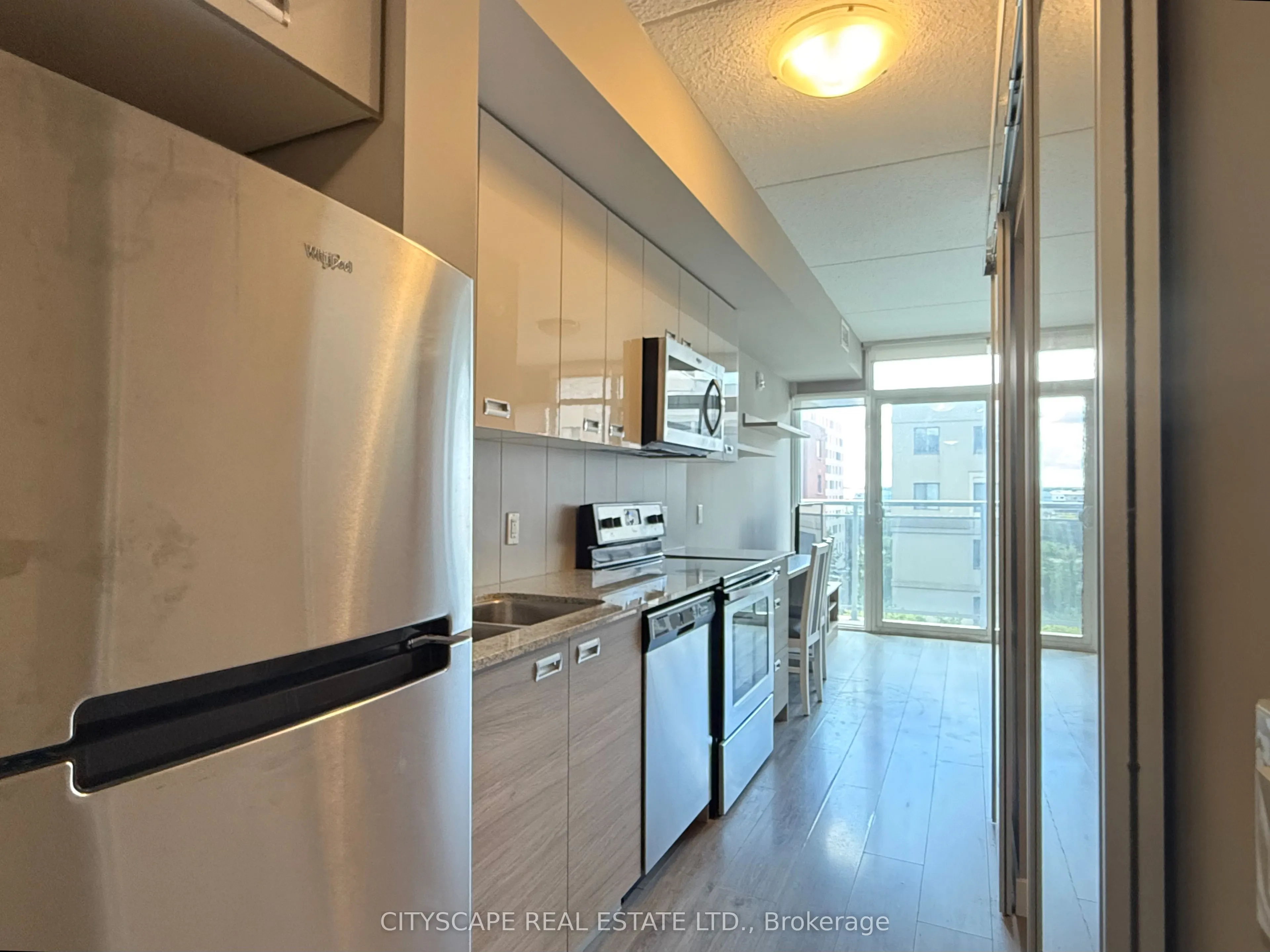 308 Lester Street #511