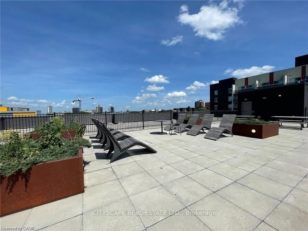 308 Lester Street #511