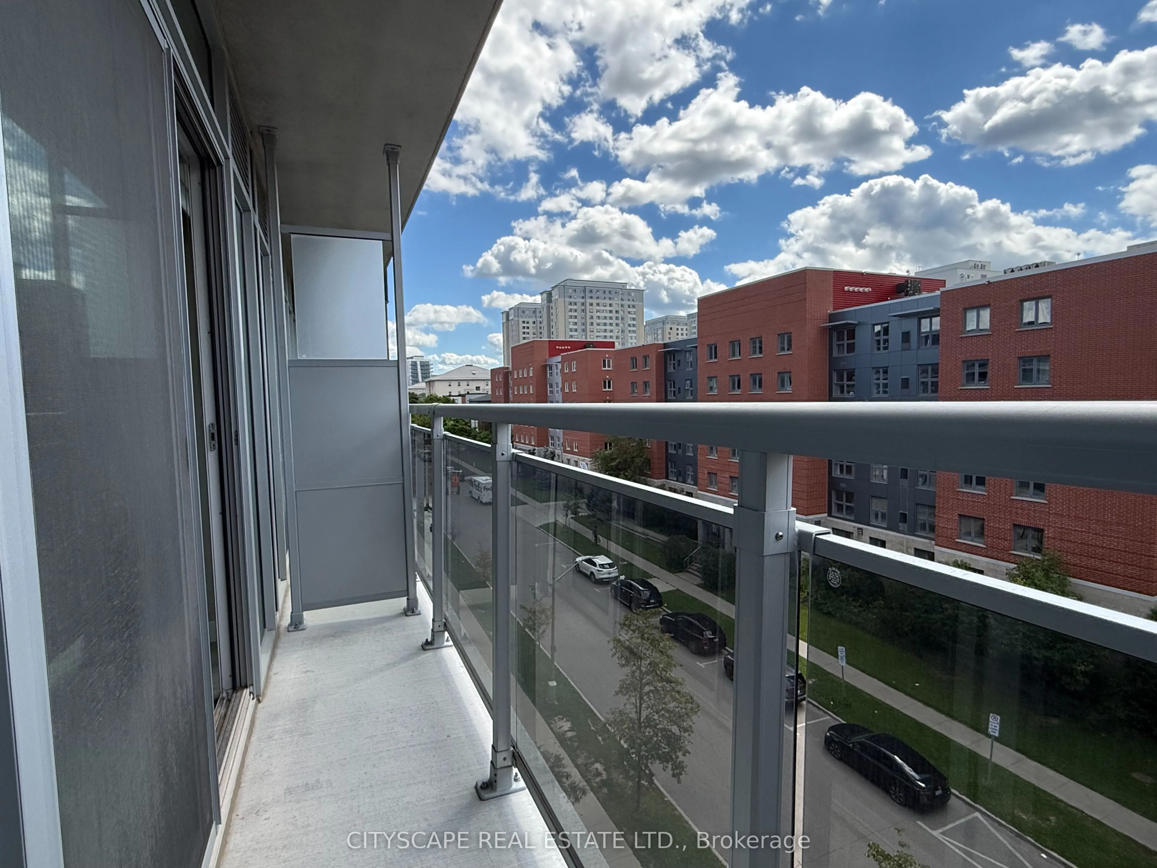 308 Lester Street #511