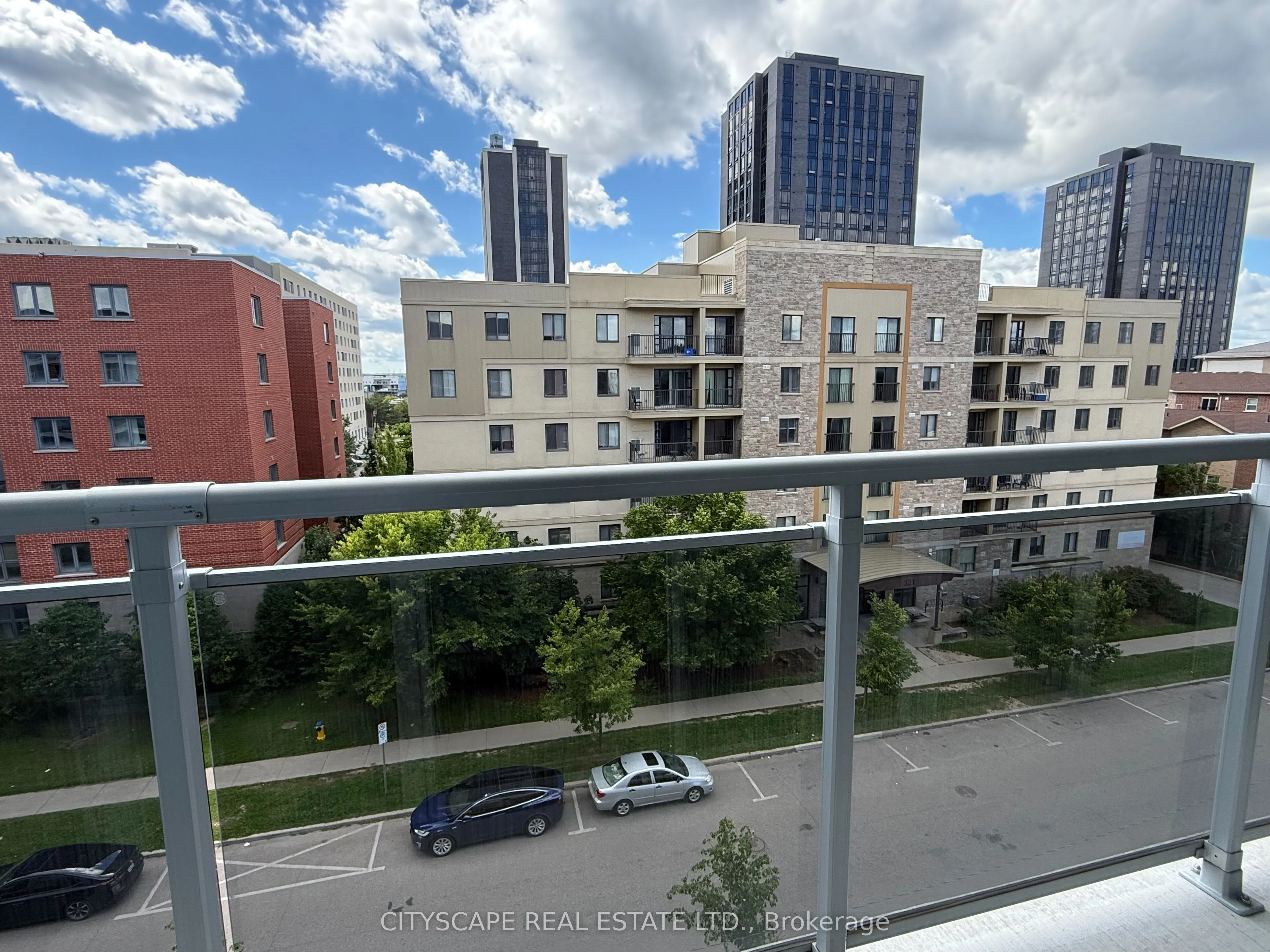 308 Lester Street #511