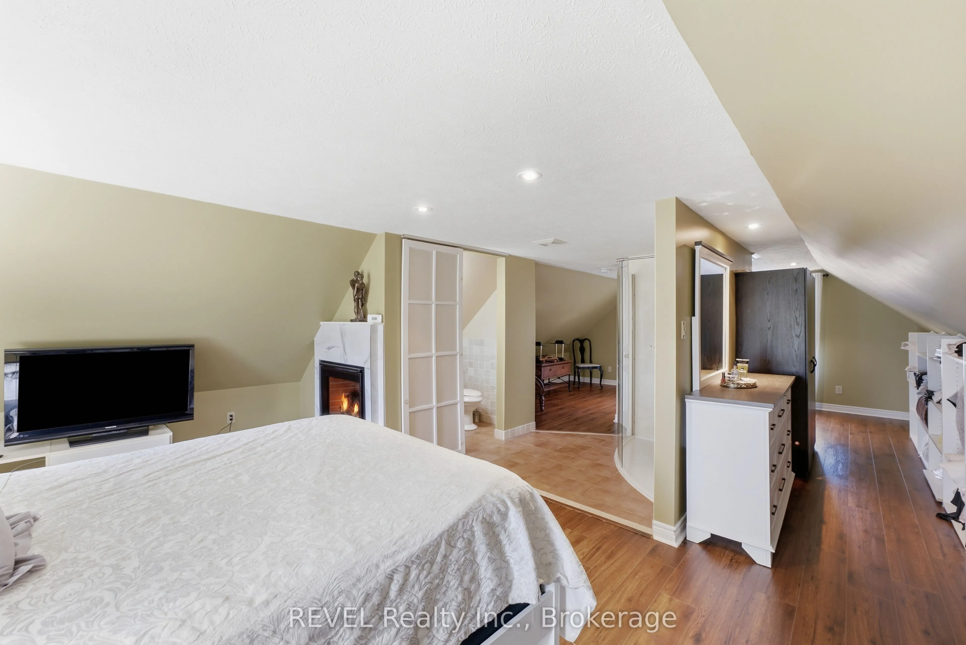1055 Burger Road