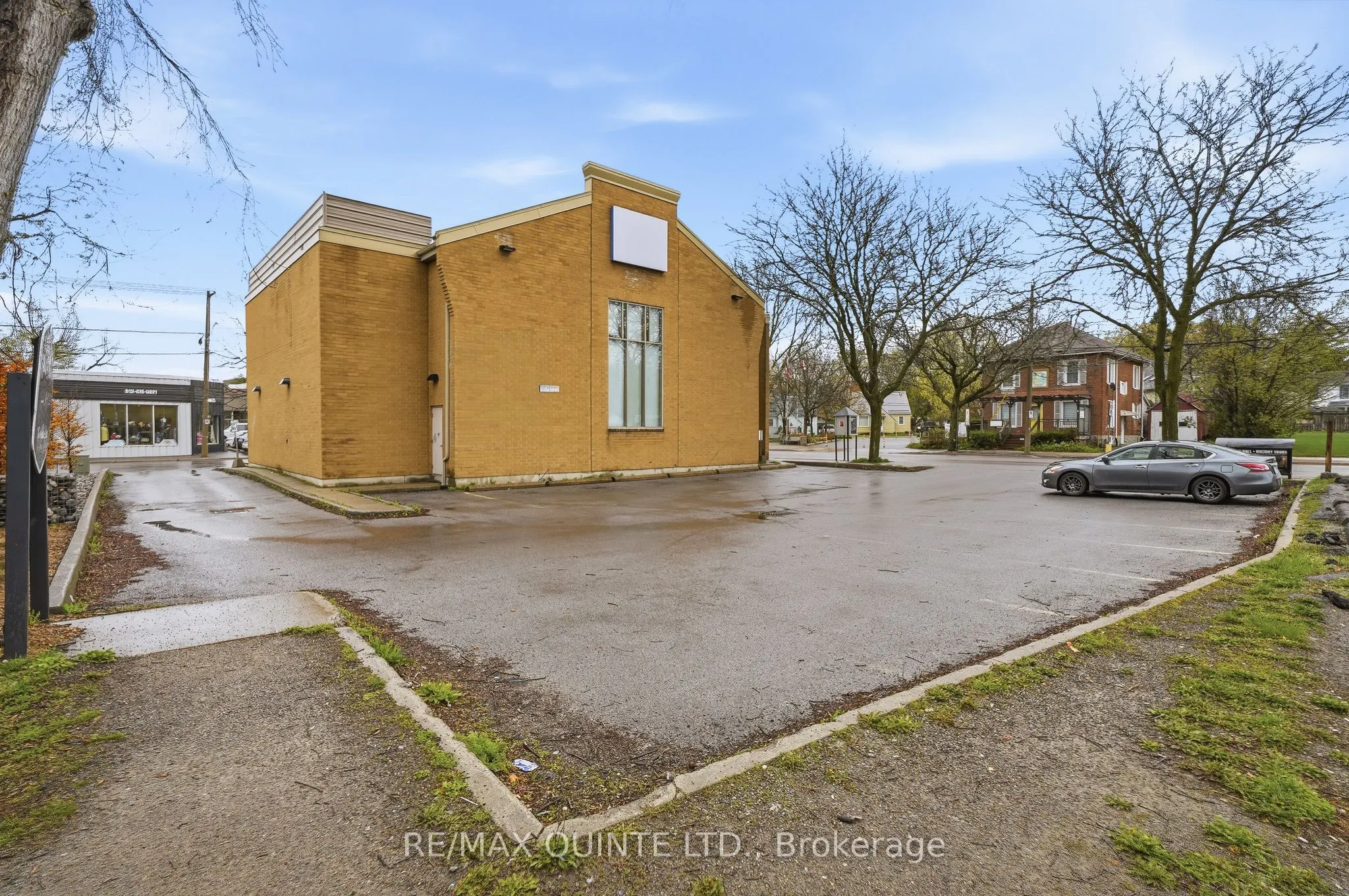 115 Picton Main Street