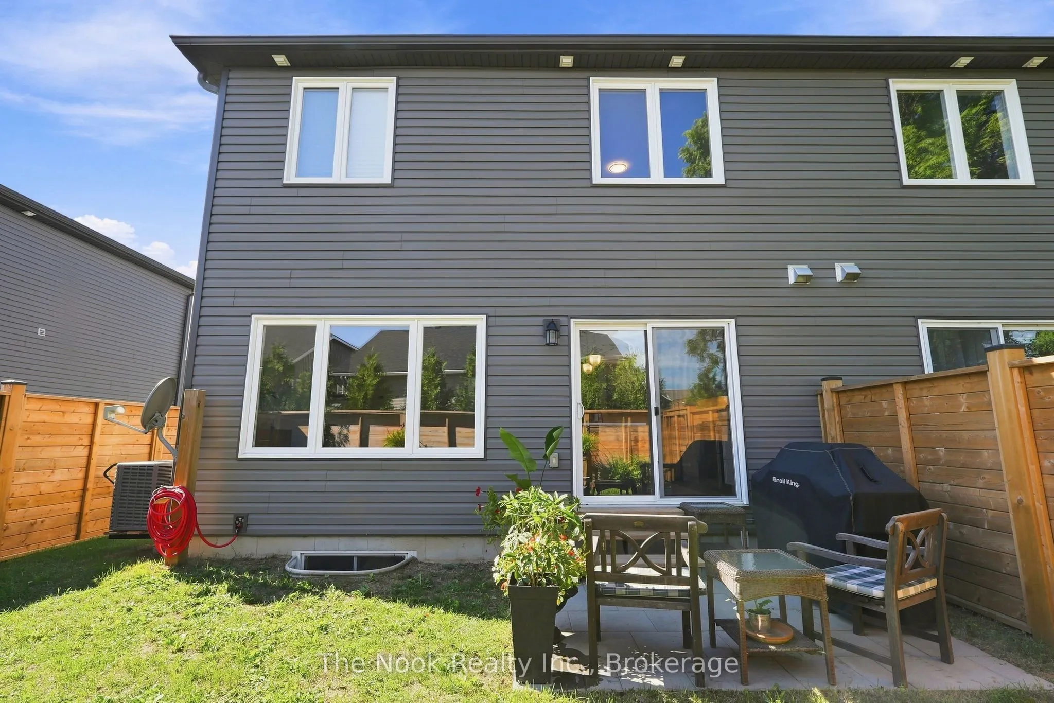 30 Campbell Crescent