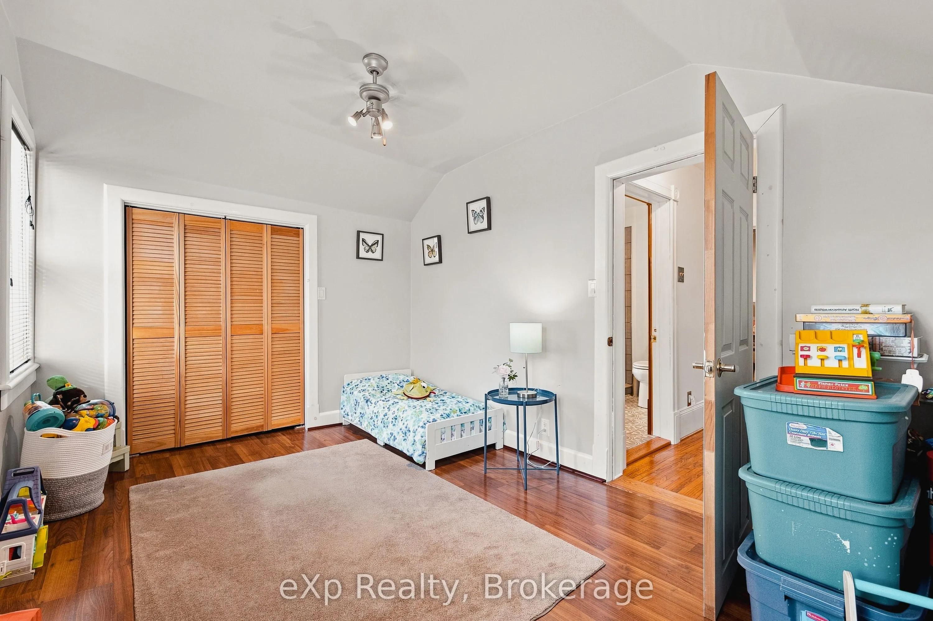 51 Osprey Street S