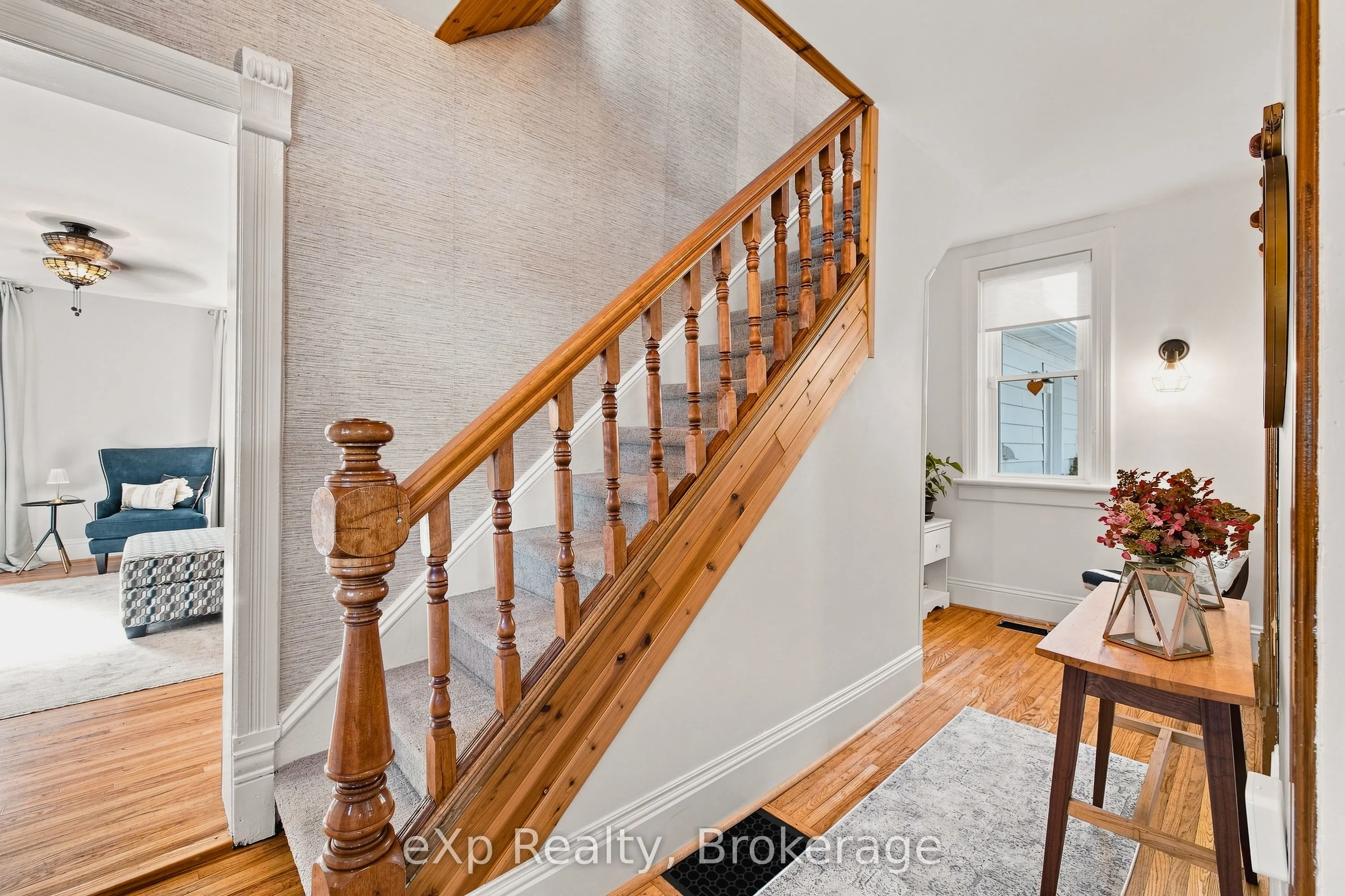 51 Osprey Street S