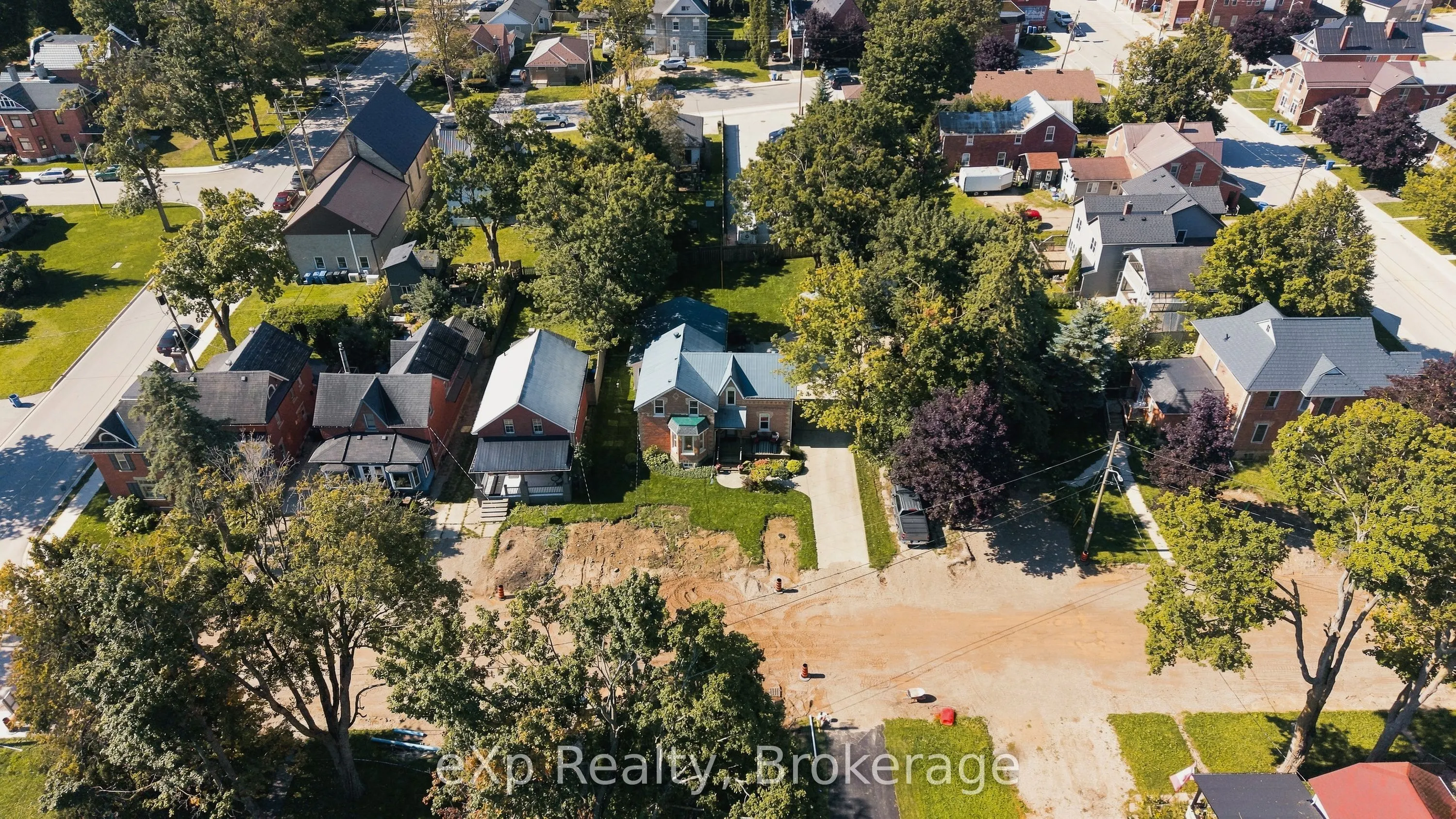 51 Osprey Street S