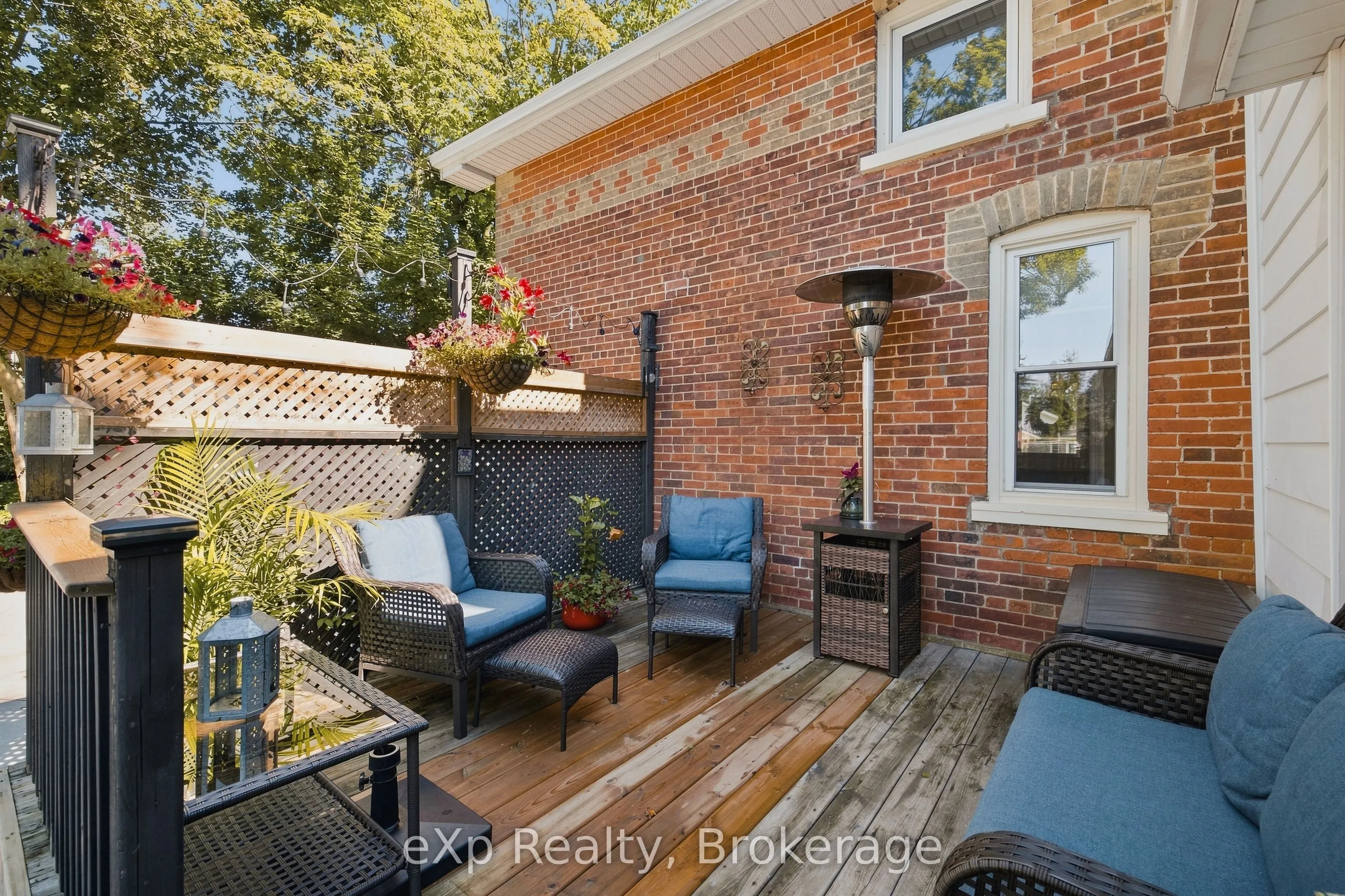51 Osprey Street S