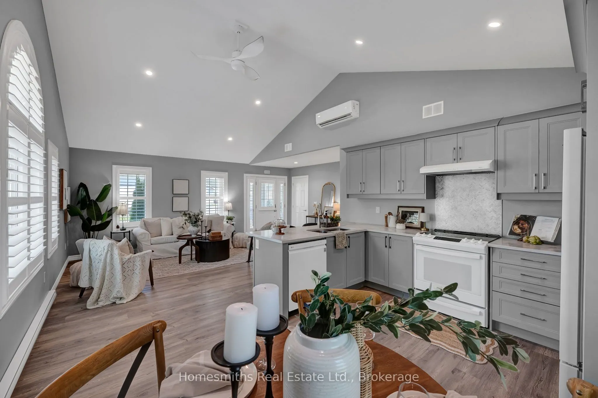 300 Croft Street #404