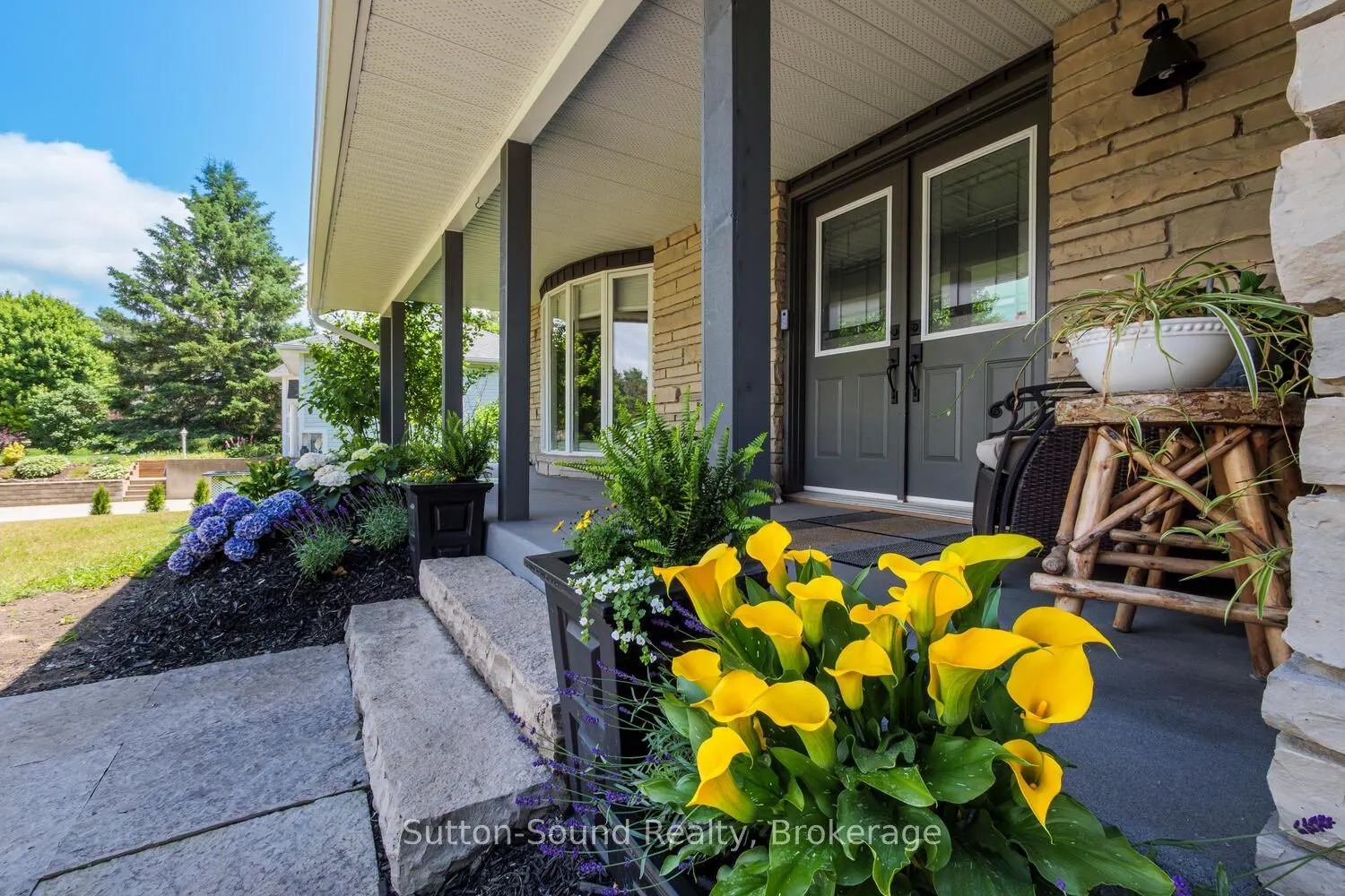 35 Pine Tree Drive