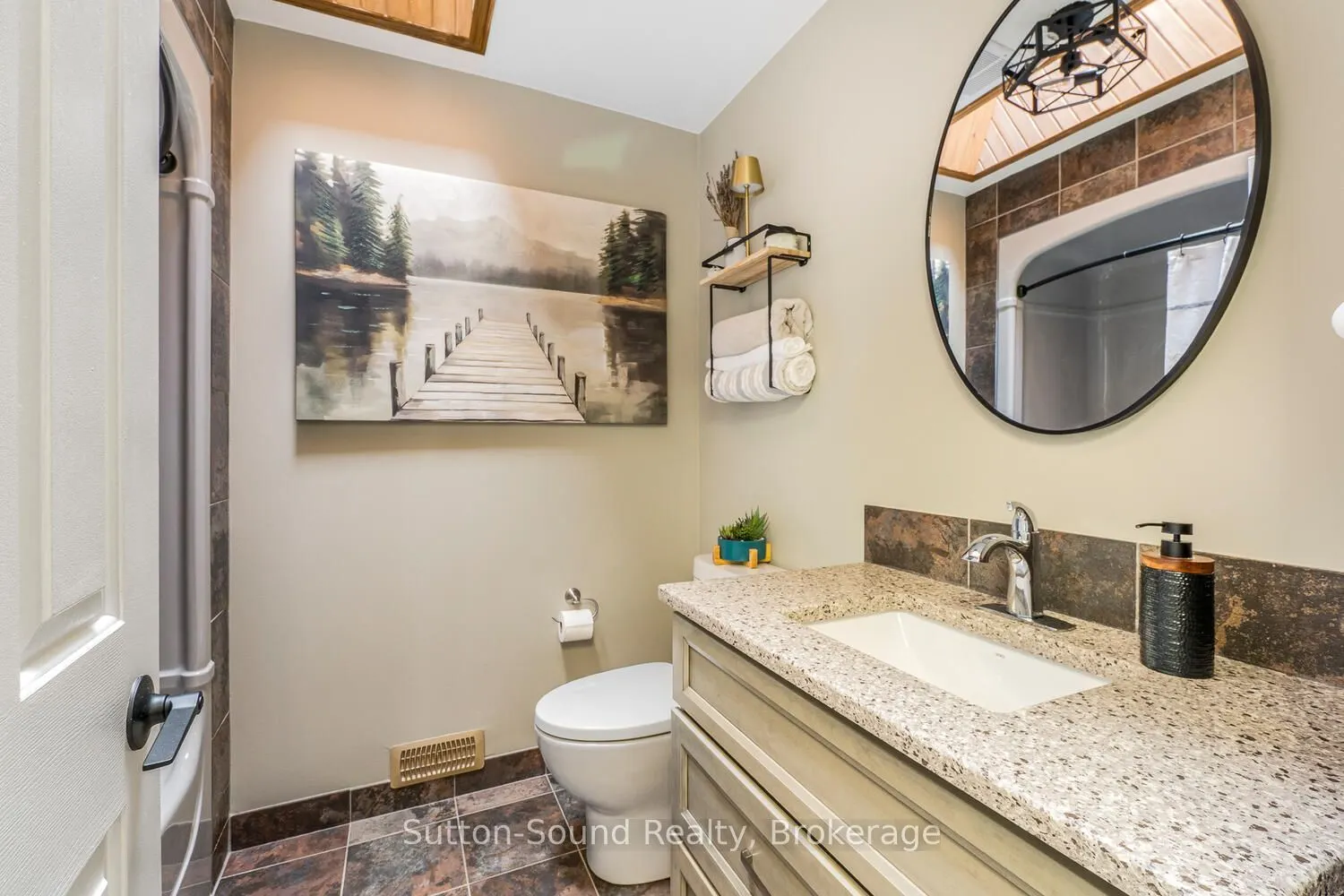 35 Pine Tree Drive