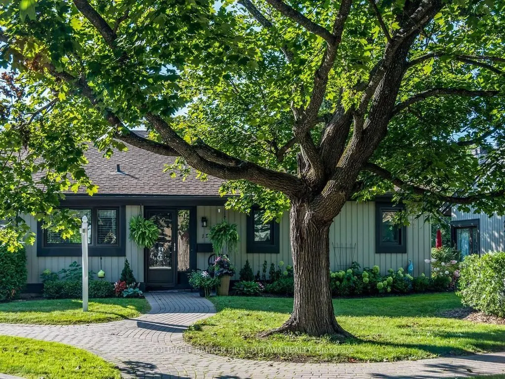 12 Kittansett Court #6