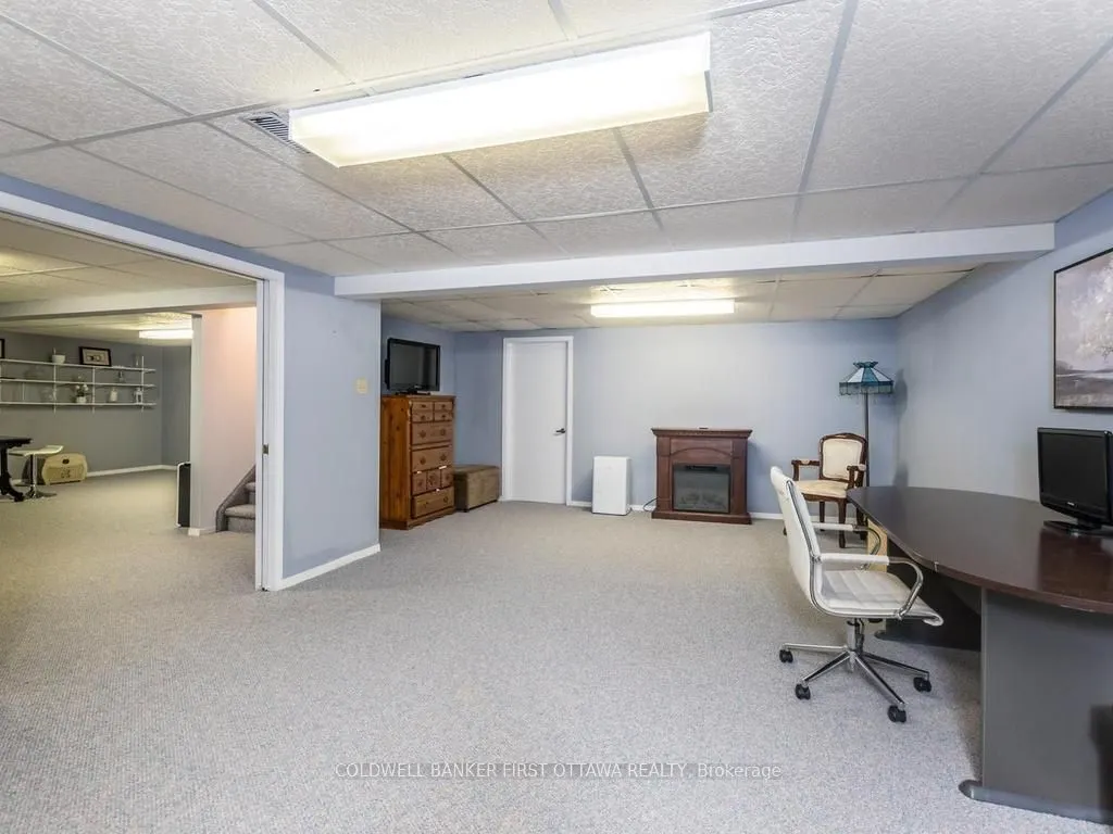 12 Kittansett Court #6