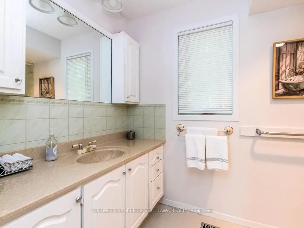 12 Kittansett Court #6