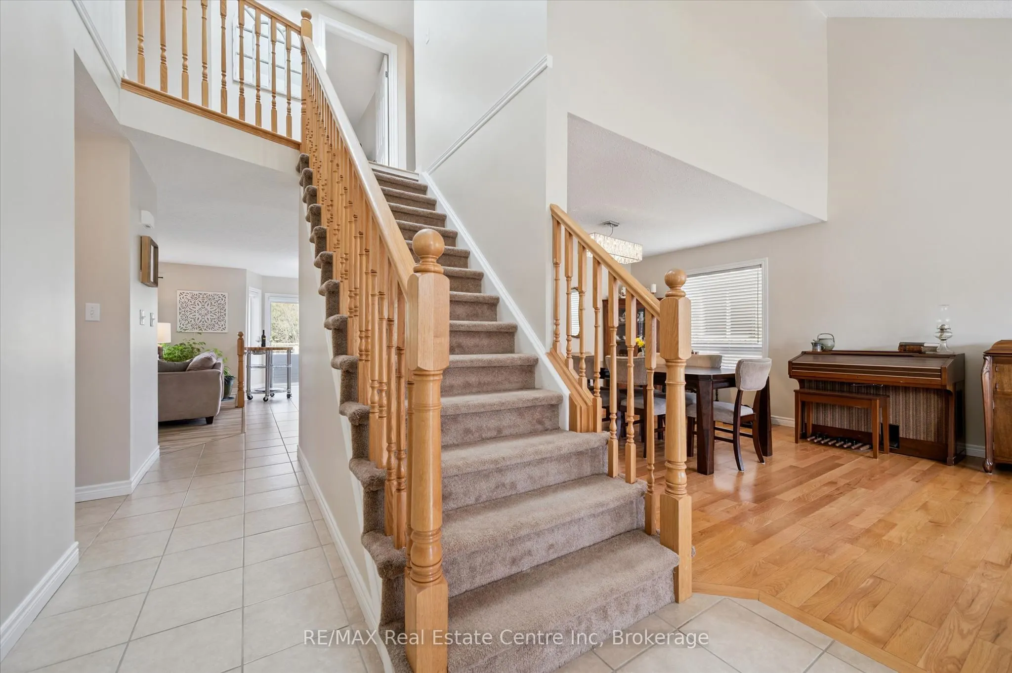 556 Black Street