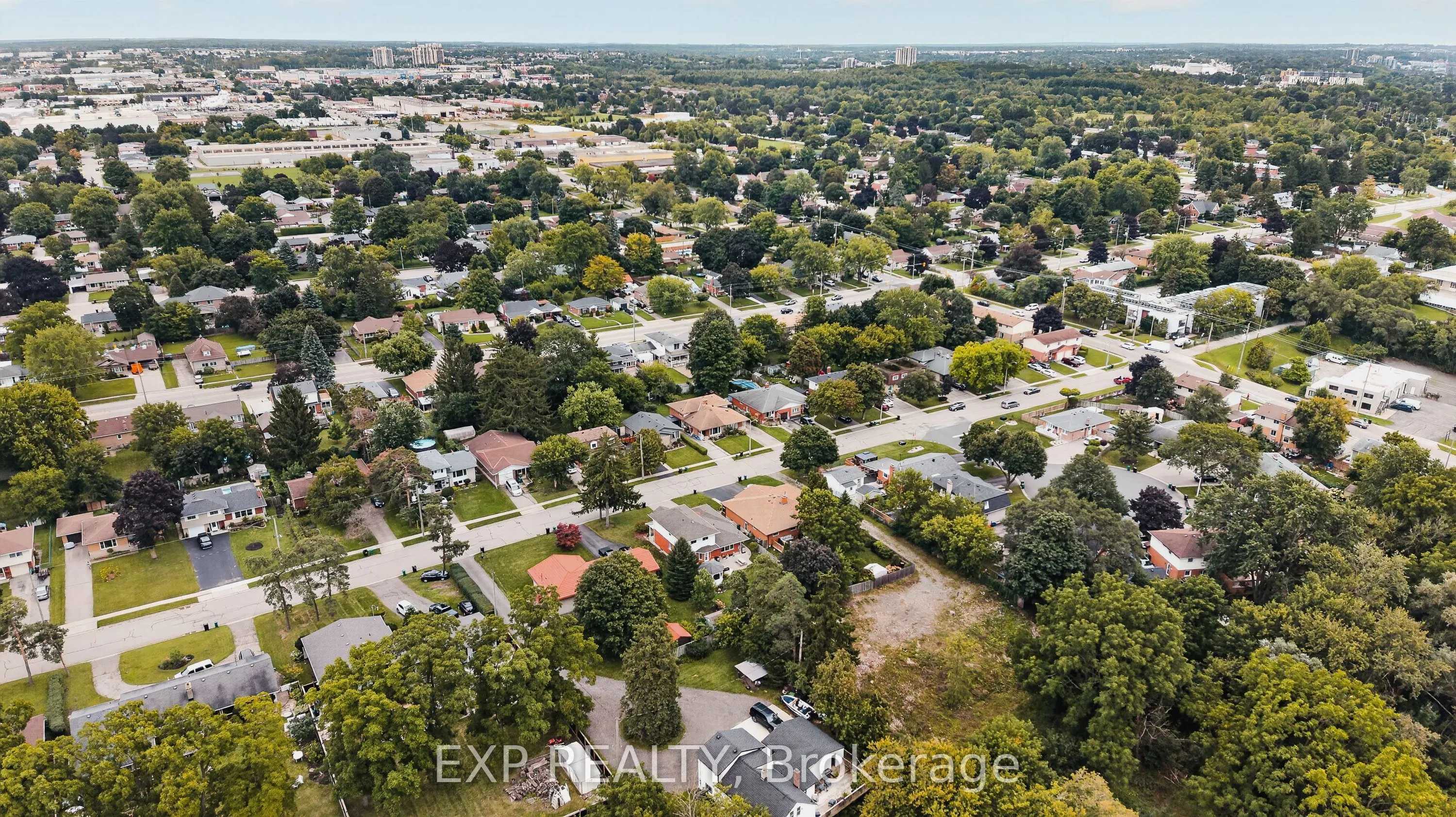 1393 Pineview Avenue