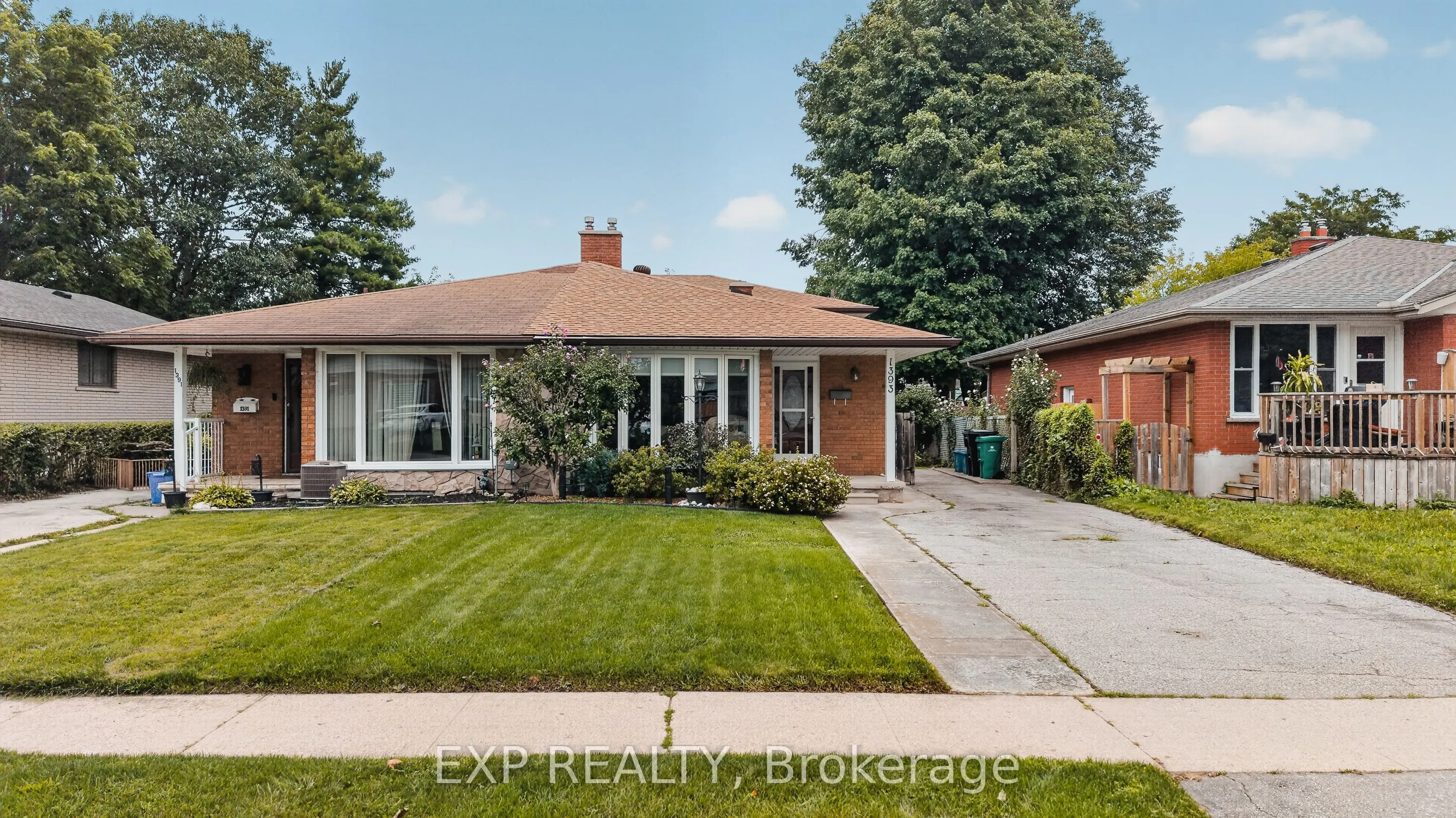 1393 Pineview Avenue