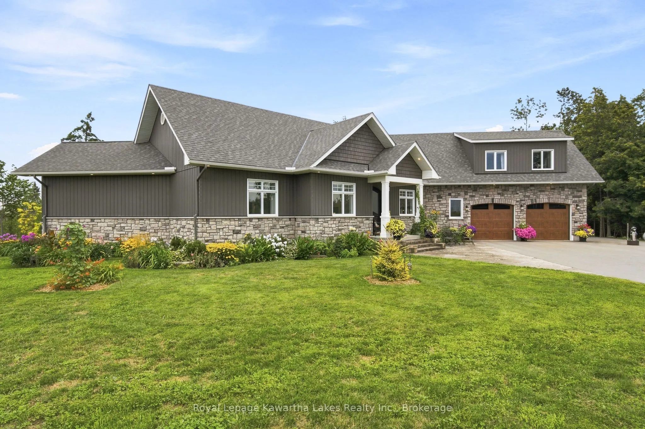 32 Mclarens Creek Road