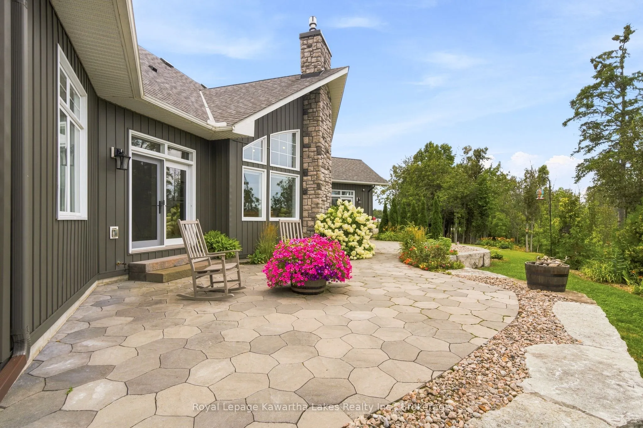 32 Mclarens Creek Road