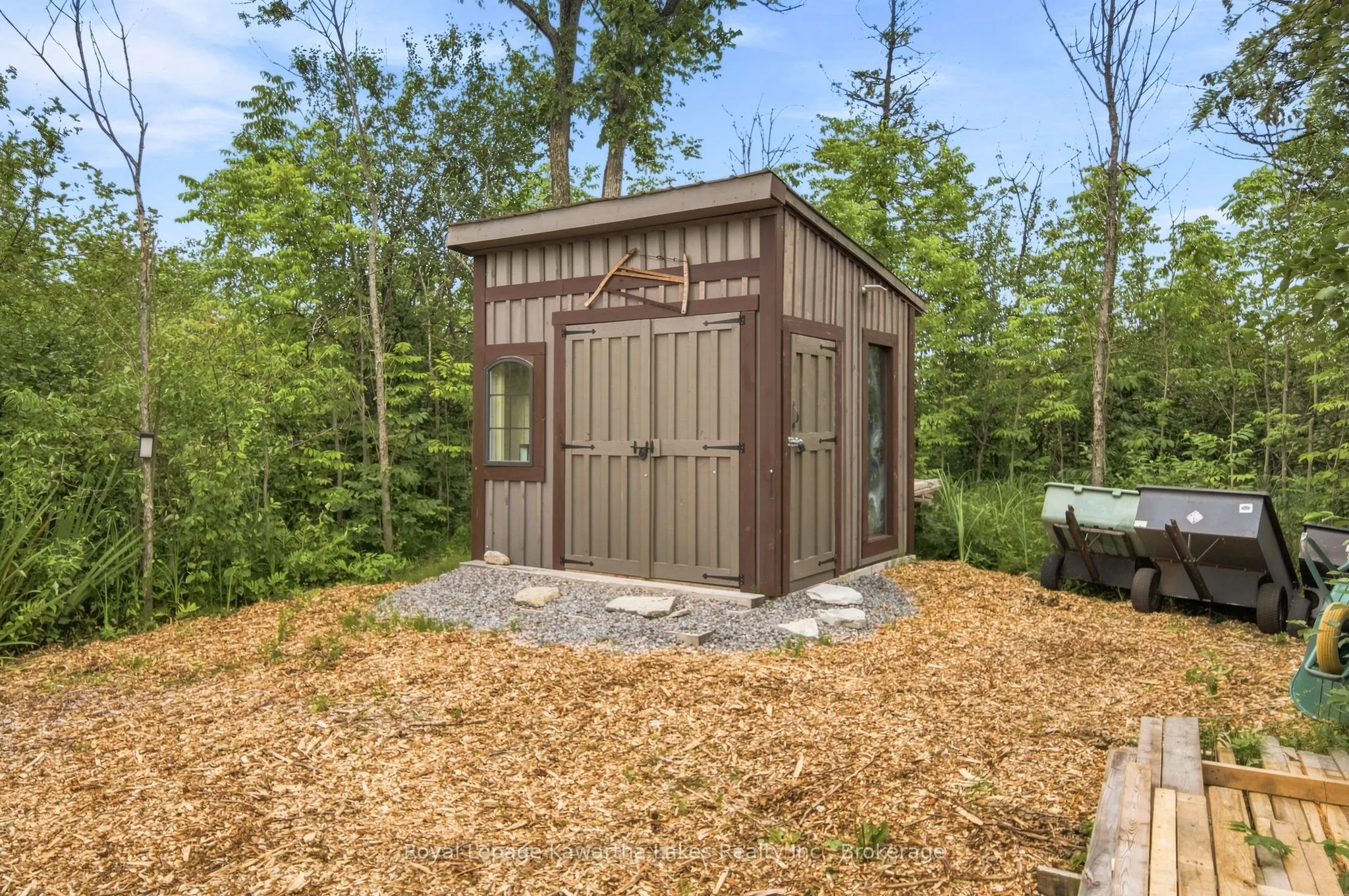32 Mclarens Creek Road