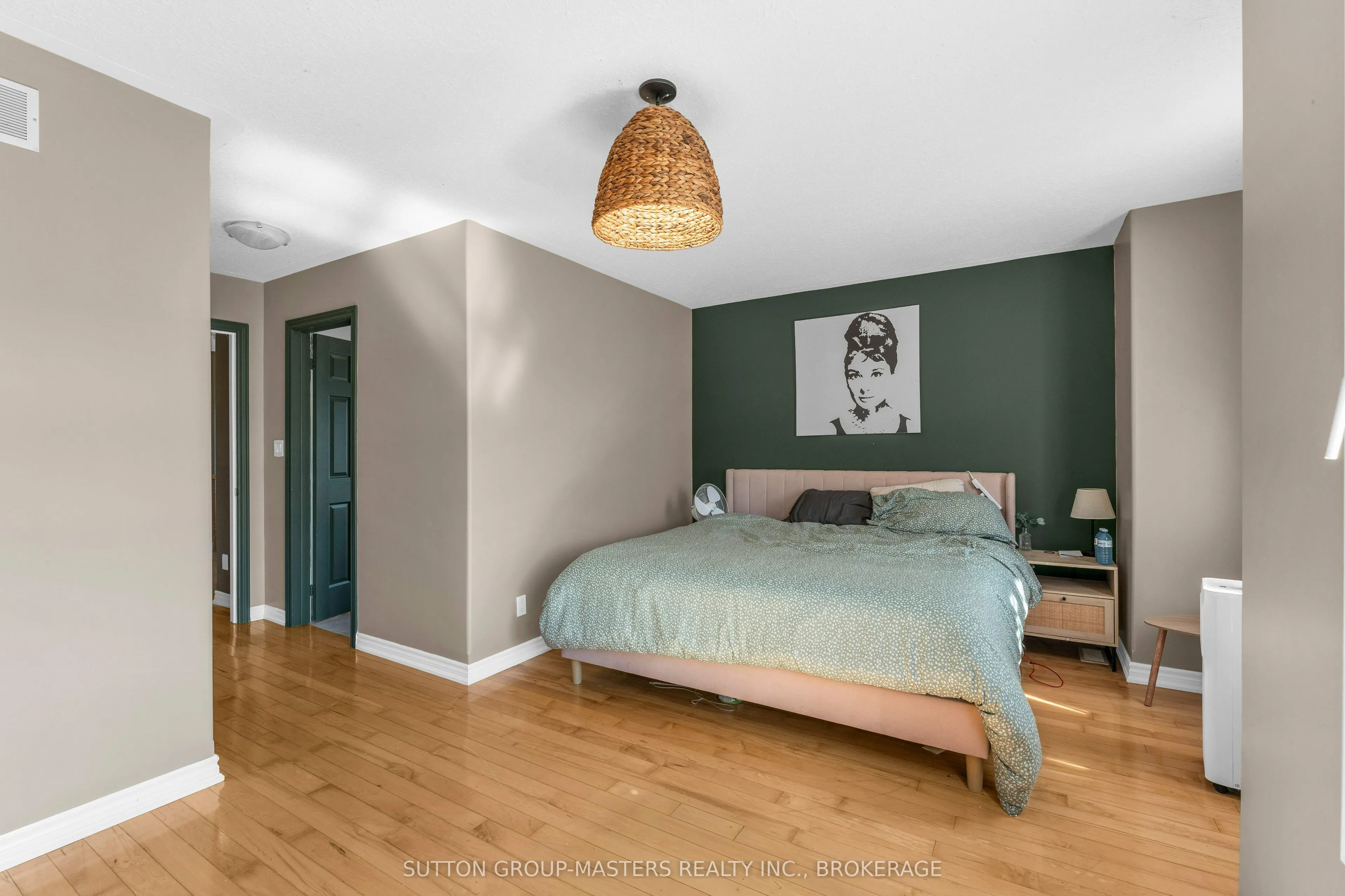 901 Newmarket Lane