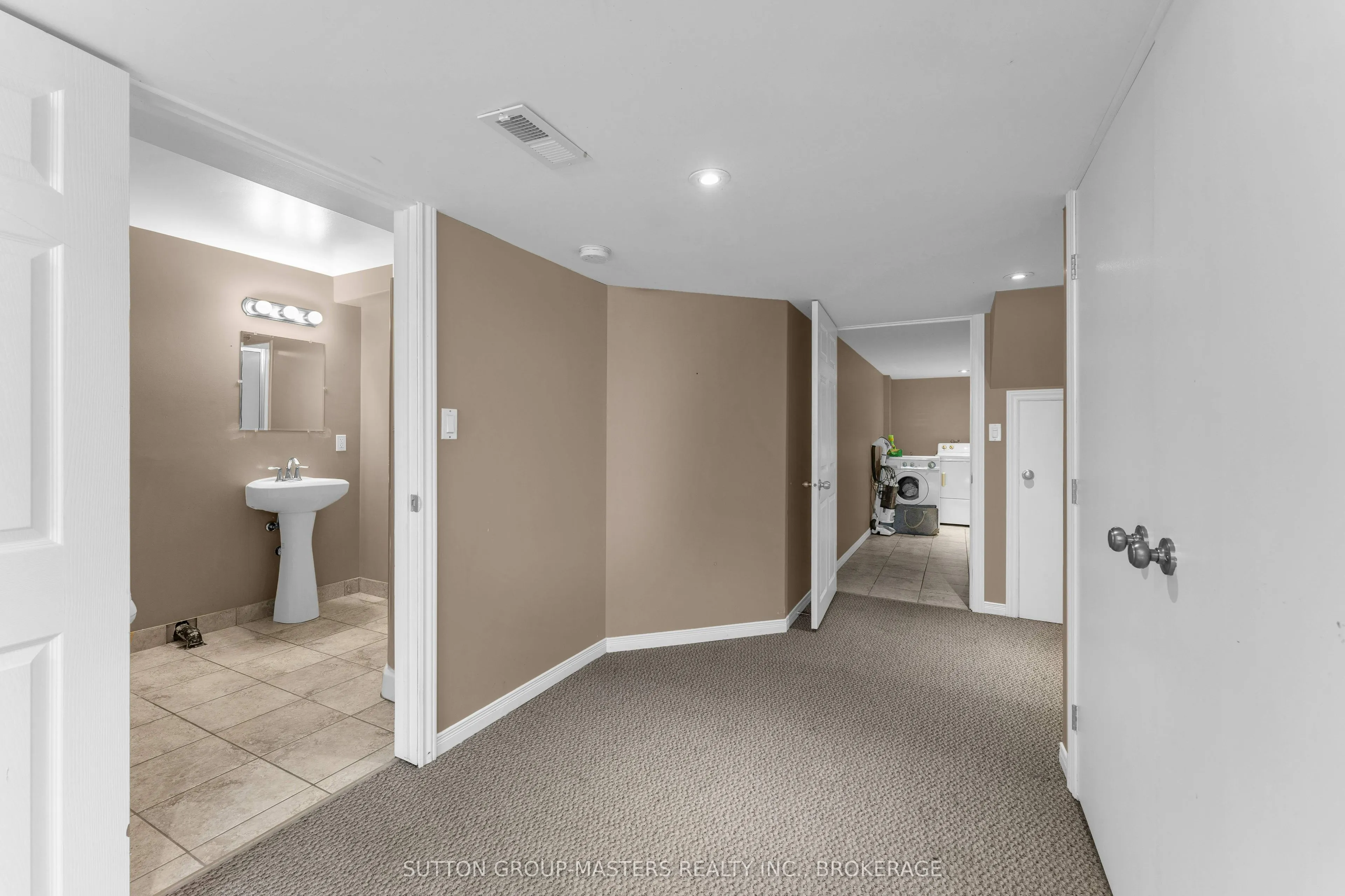 901 Newmarket Lane
