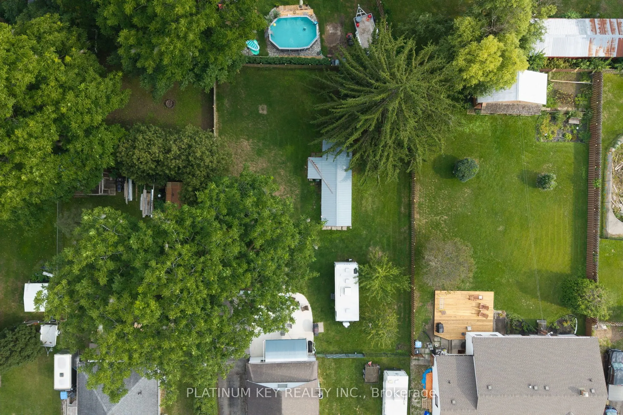 422 Metcalfe Street W