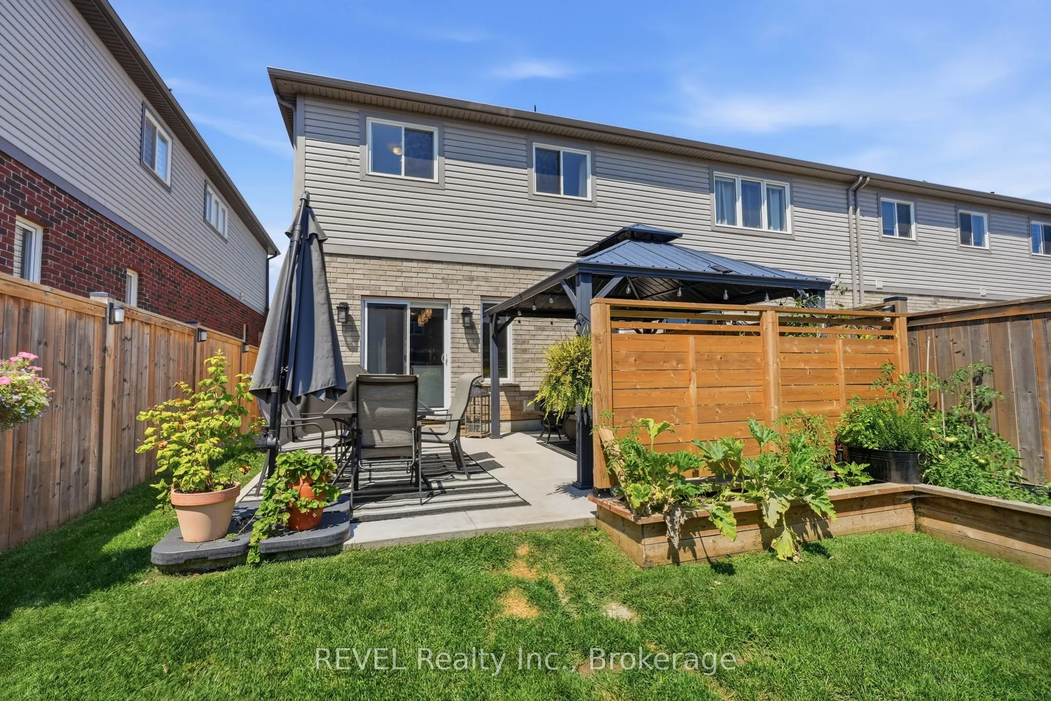 136 Acacia Road