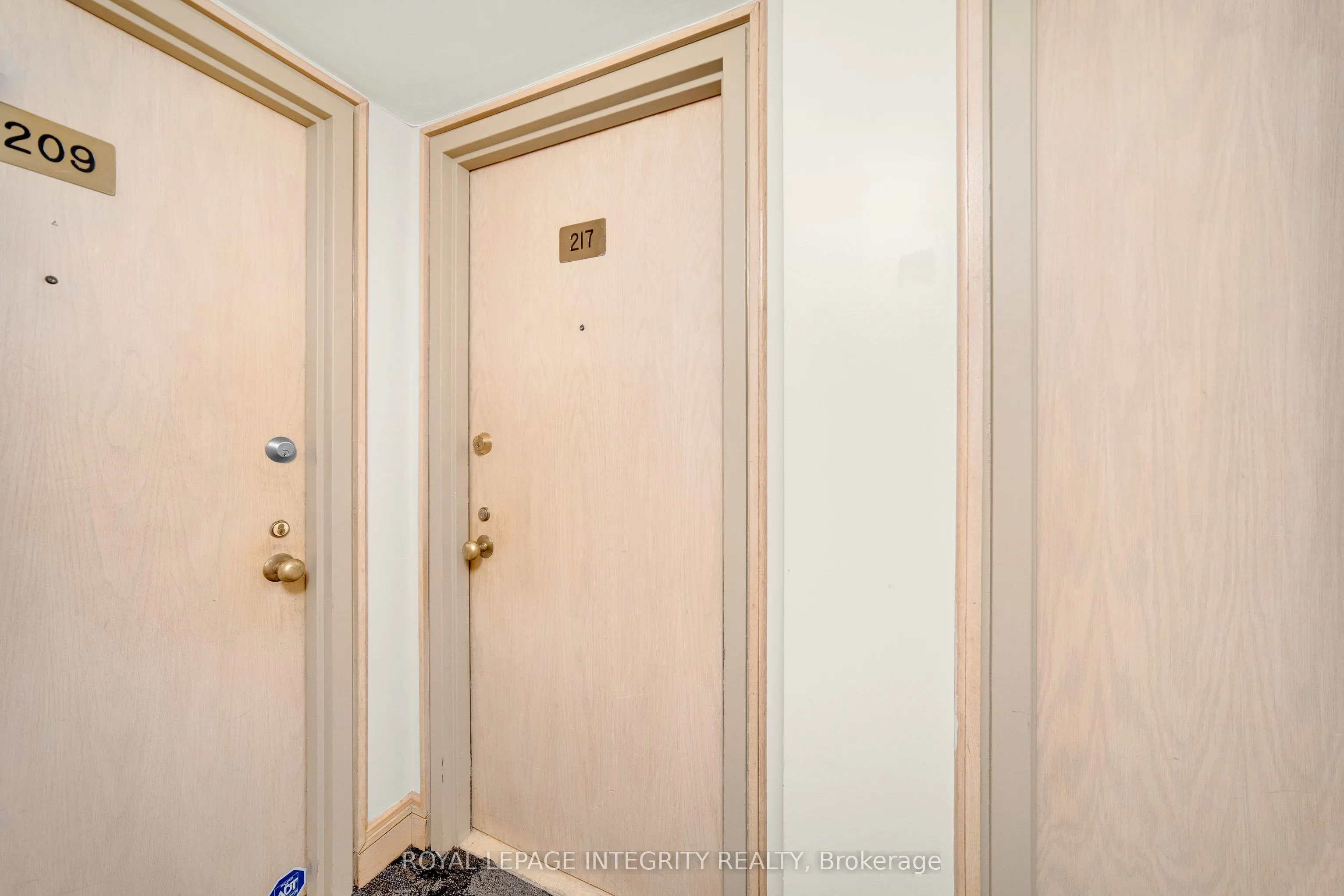 35 Murray Street #217